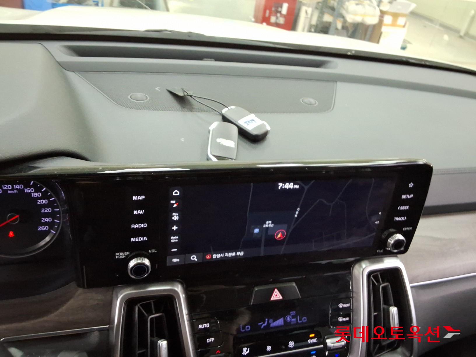 2021 - kia sorento