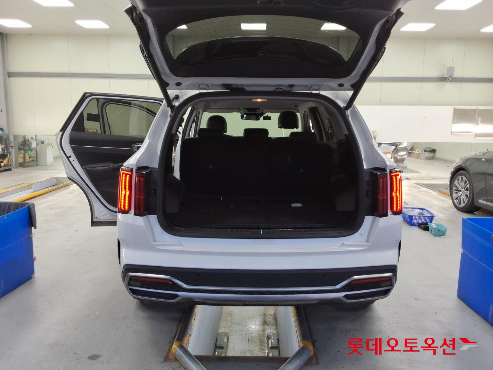2021 - kia sorento
