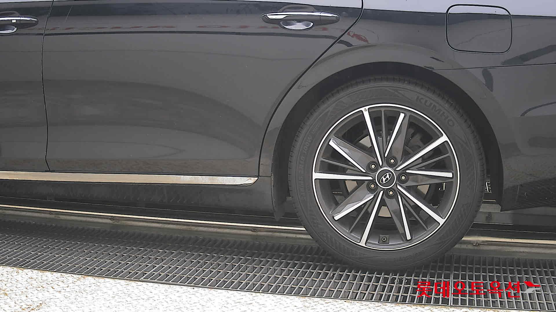 2022 - hyundai grandeur