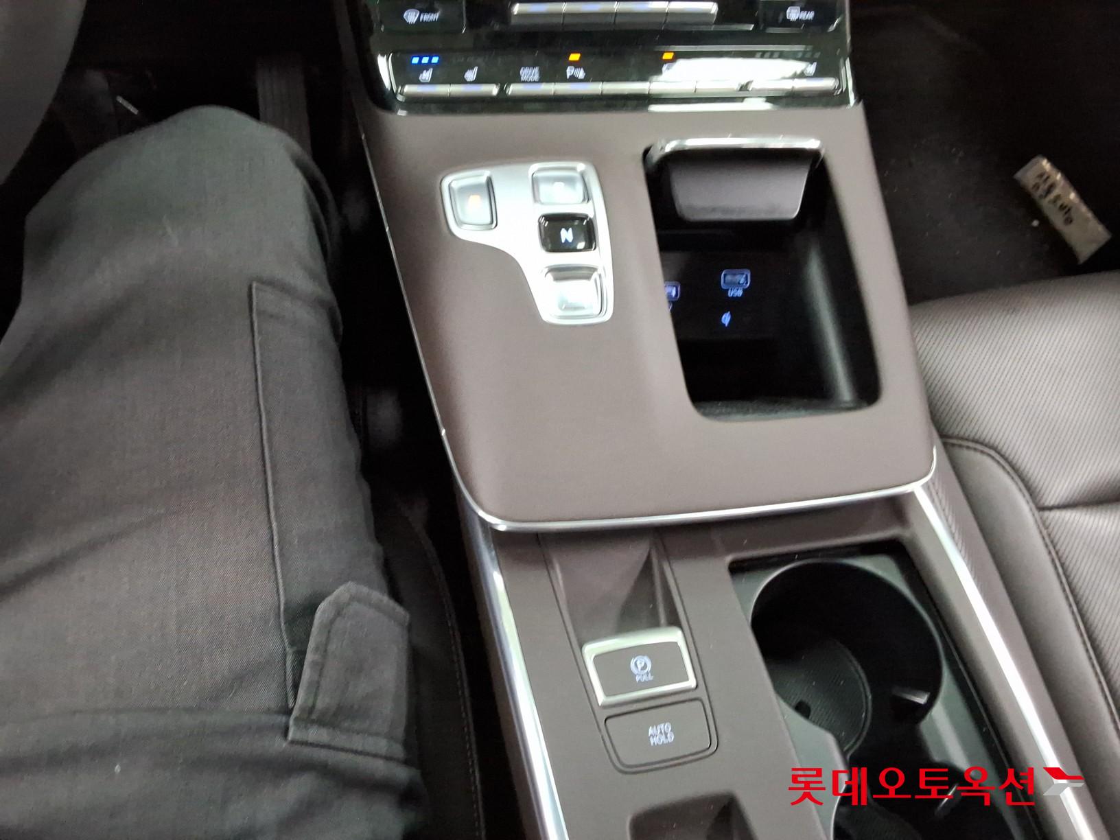2022 - hyundai grandeur