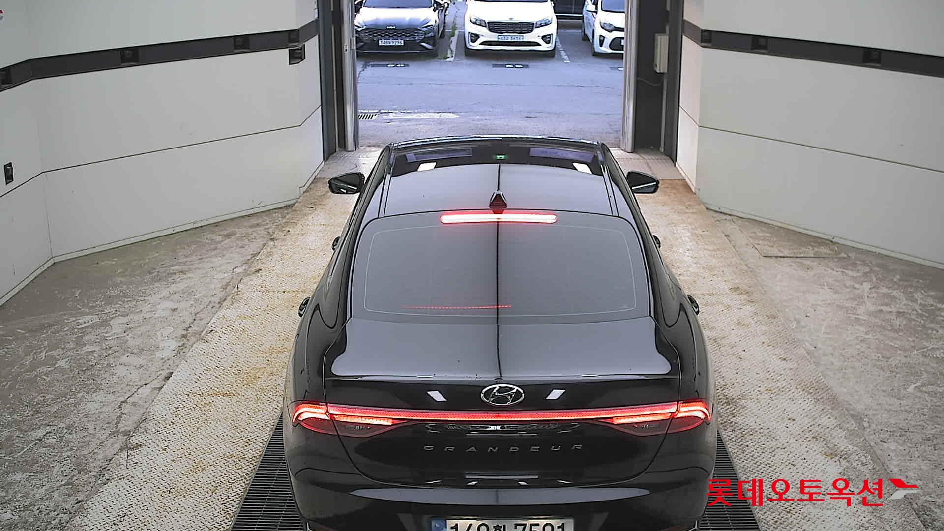 2022 - hyundai grandeur