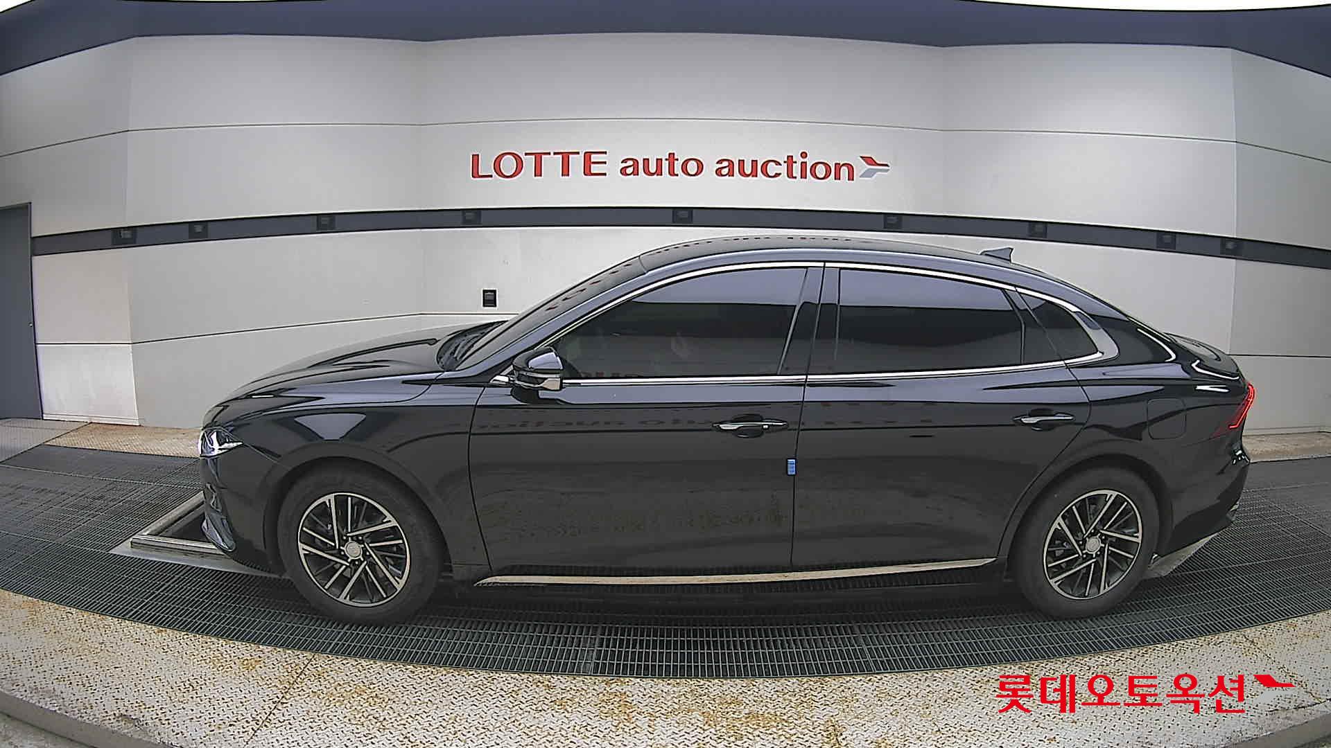 2022 - hyundai grandeur