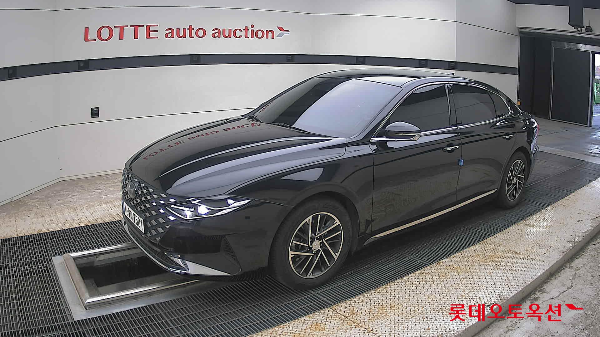 2022 - hyundai grandeur