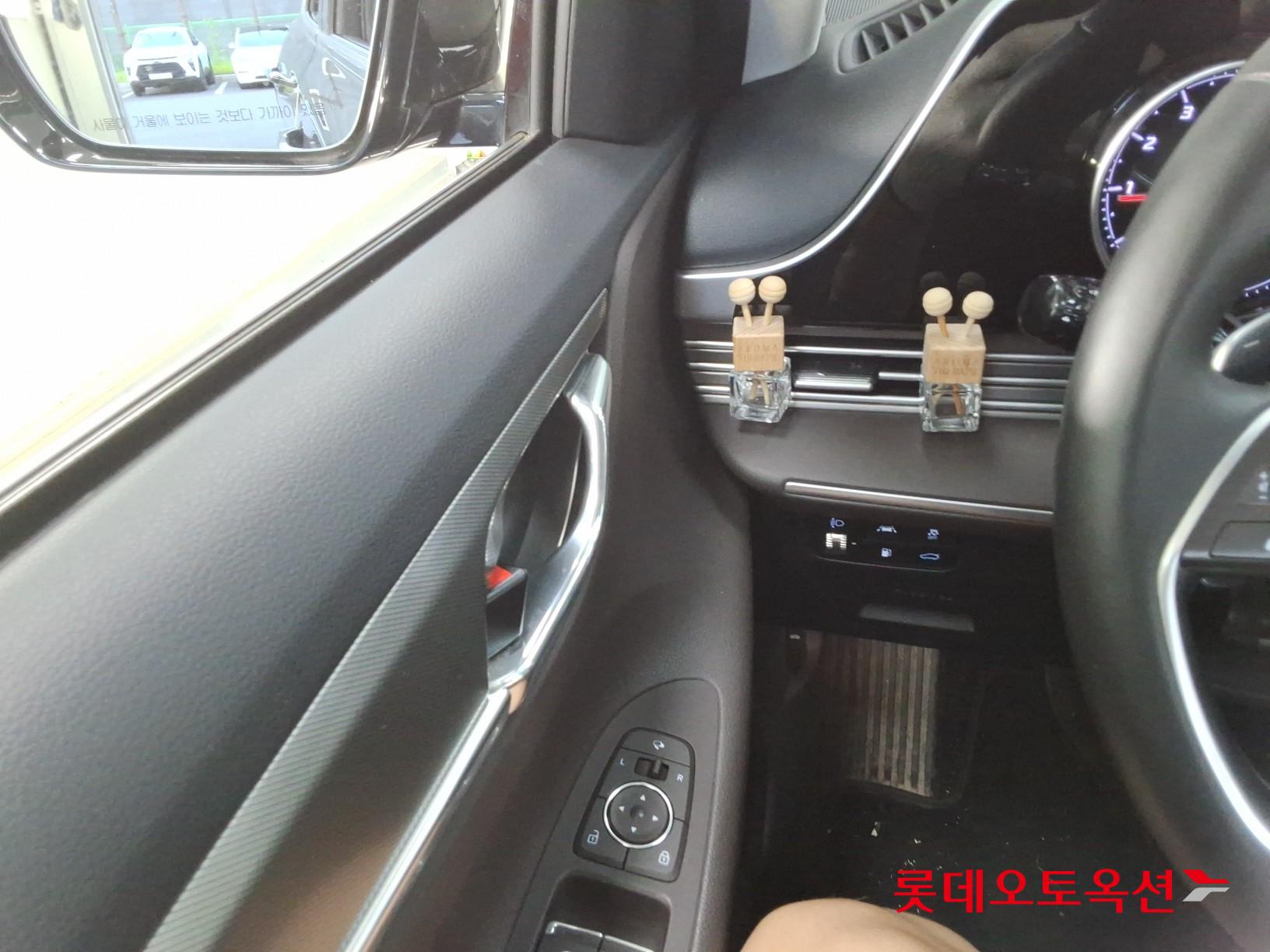 2022 - hyundai grandeur