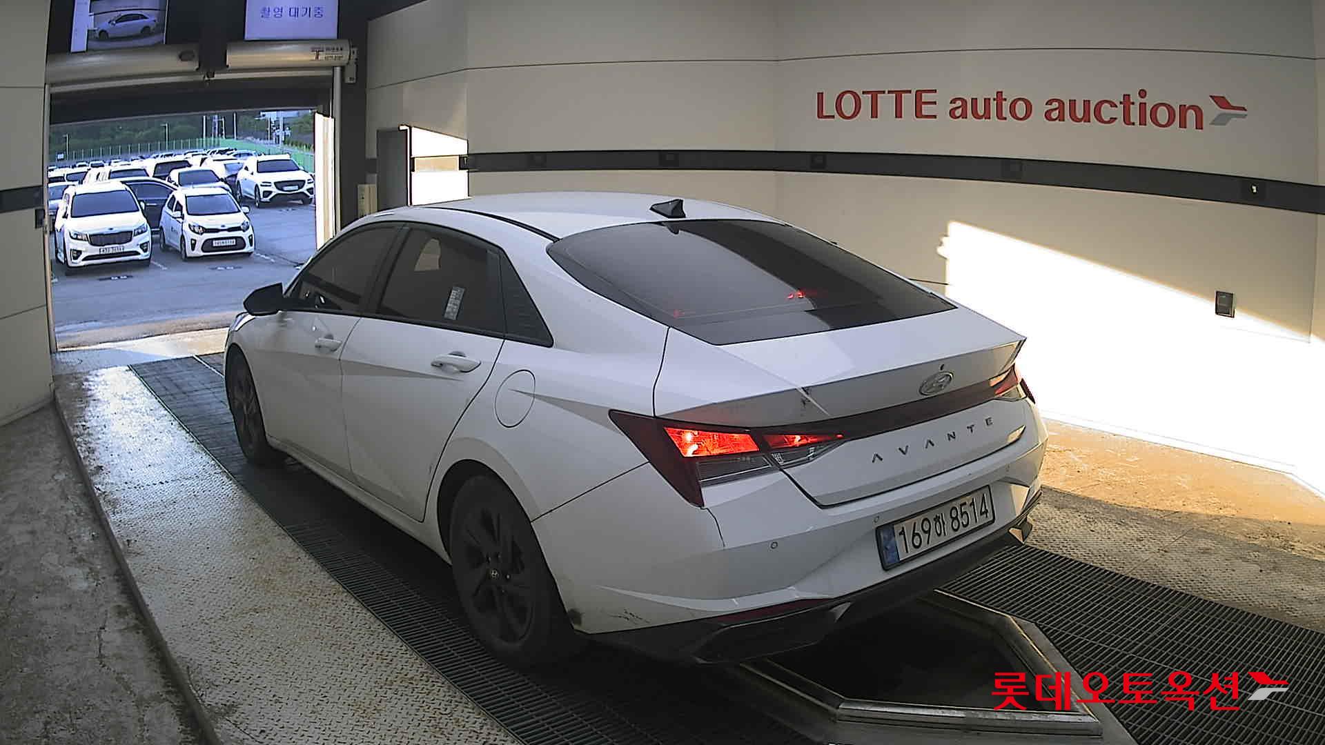 2023 - hyundai avante