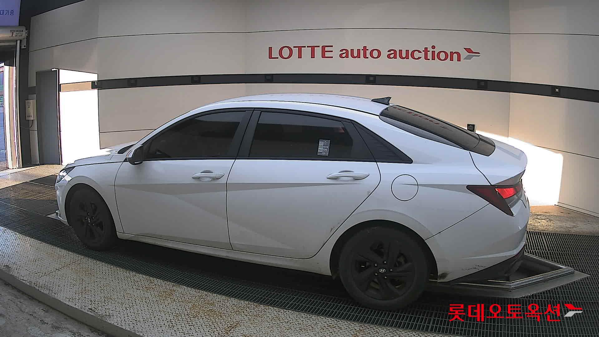 2023 - hyundai avante
