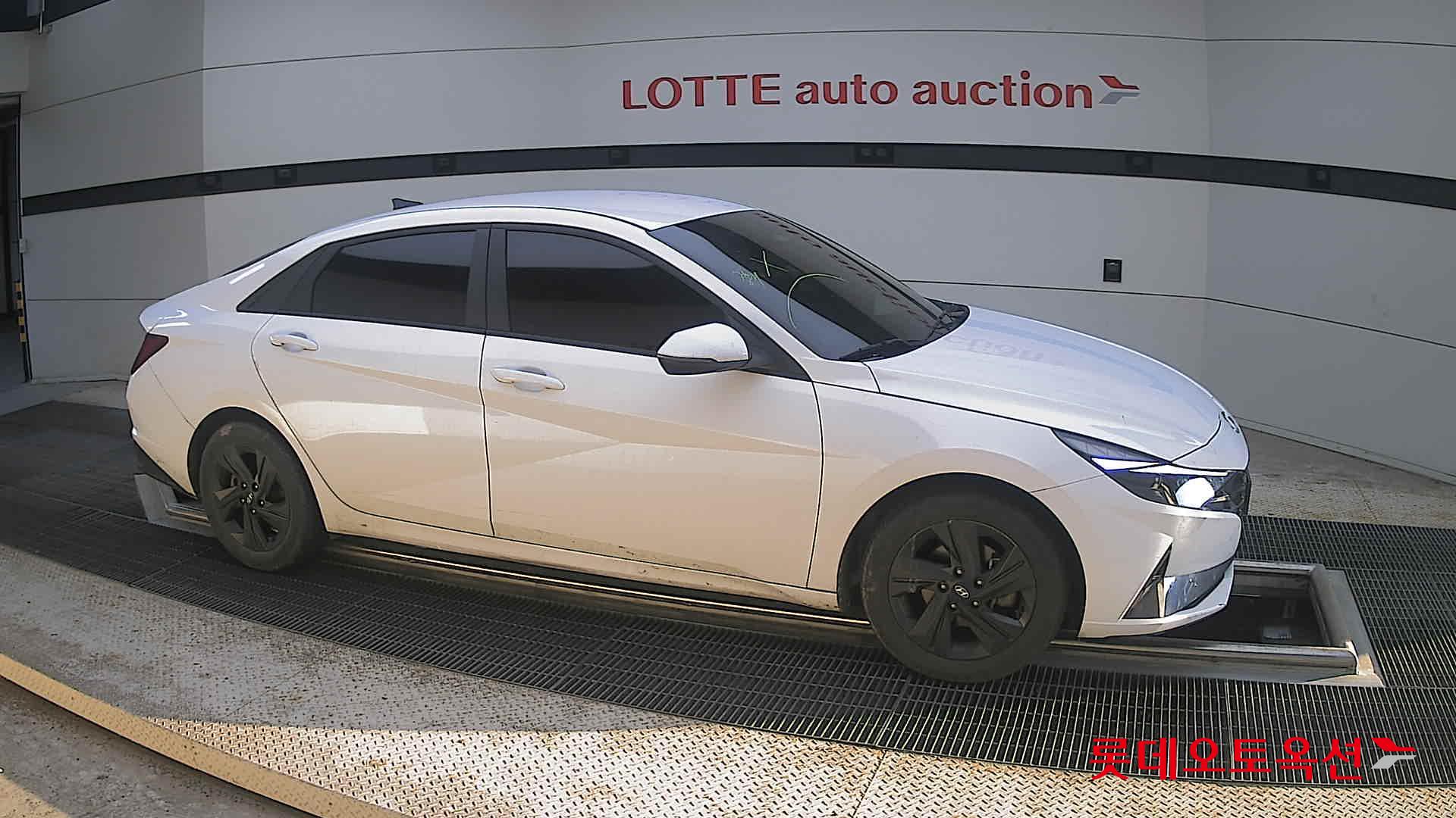 2023 - hyundai avante