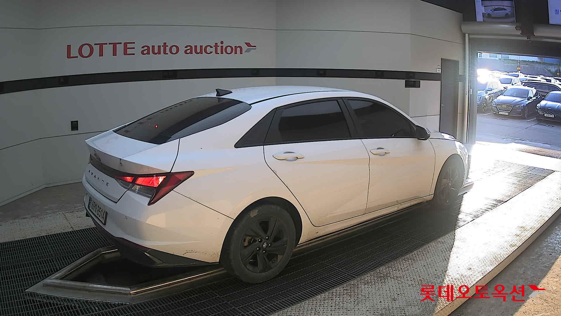 2023 - hyundai avante