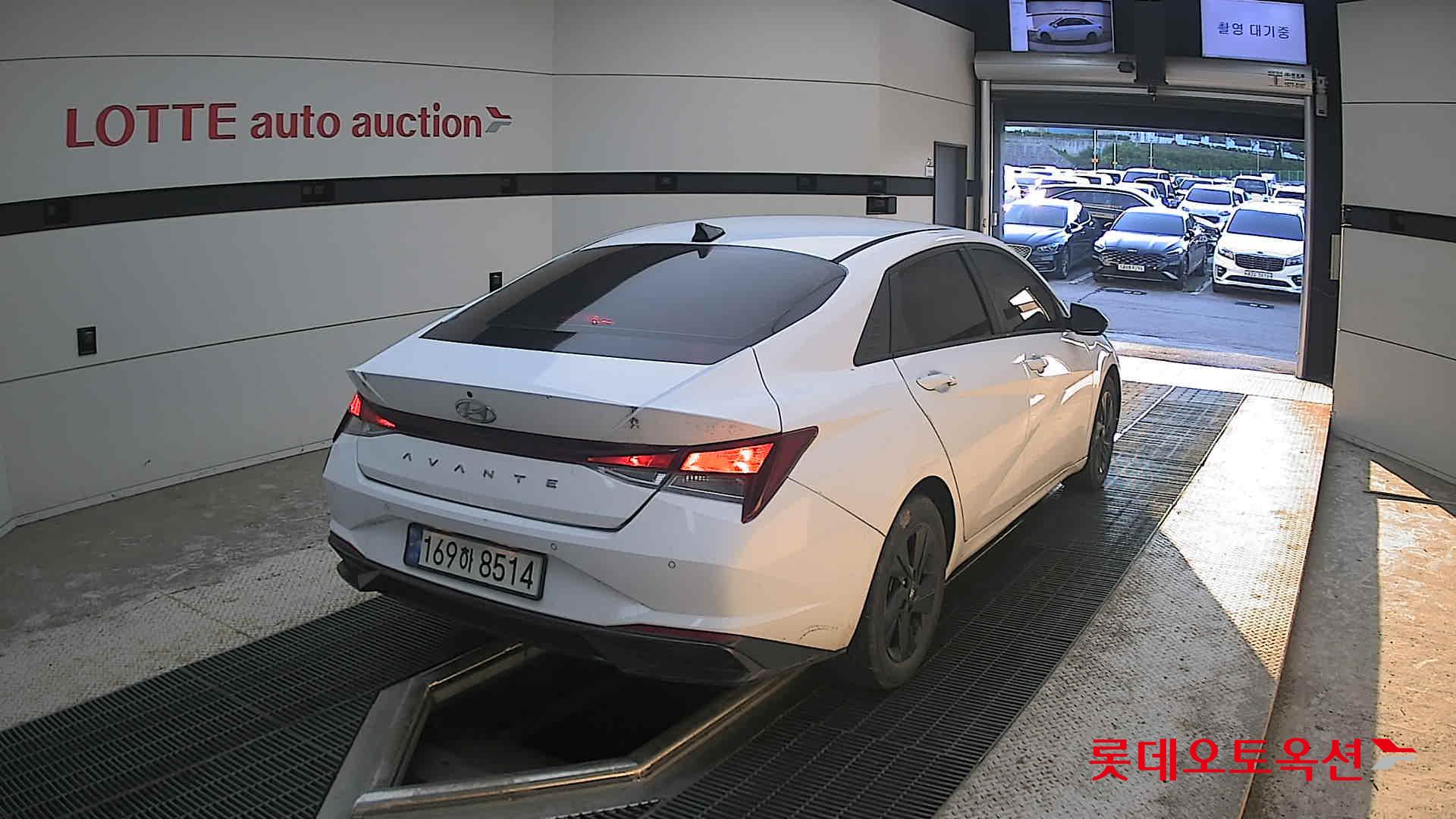 2023 - hyundai avante