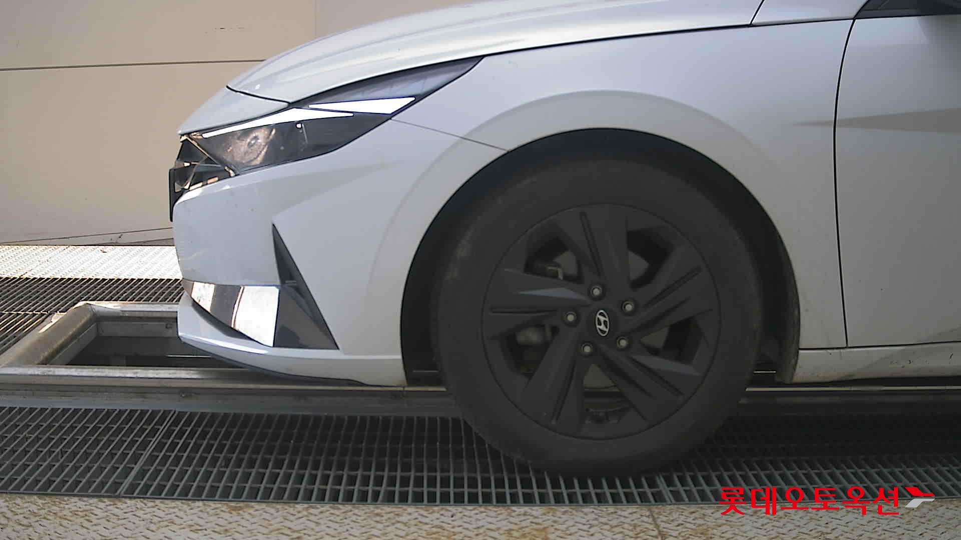 2023 - hyundai avante