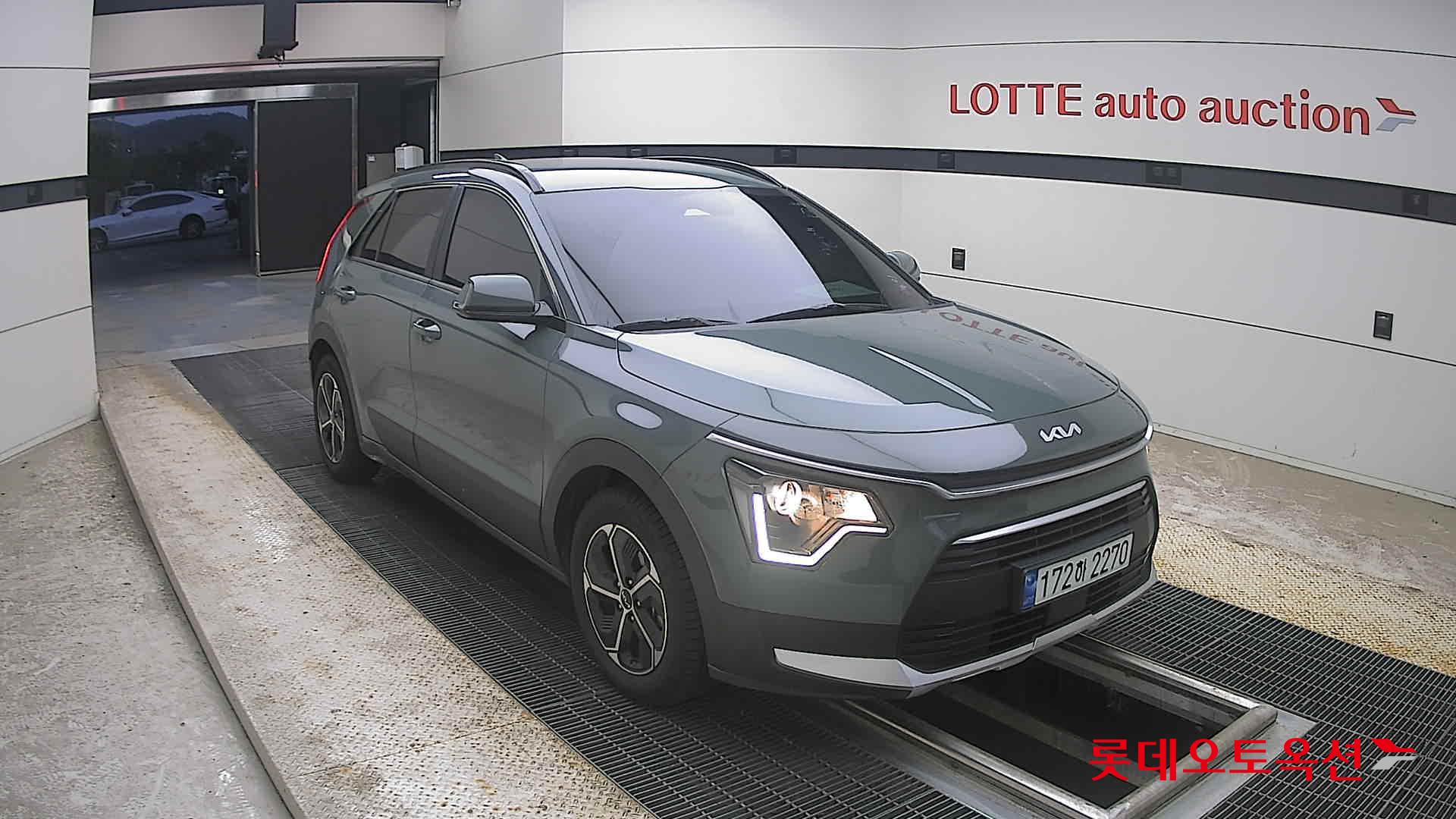 2022 - kia niro