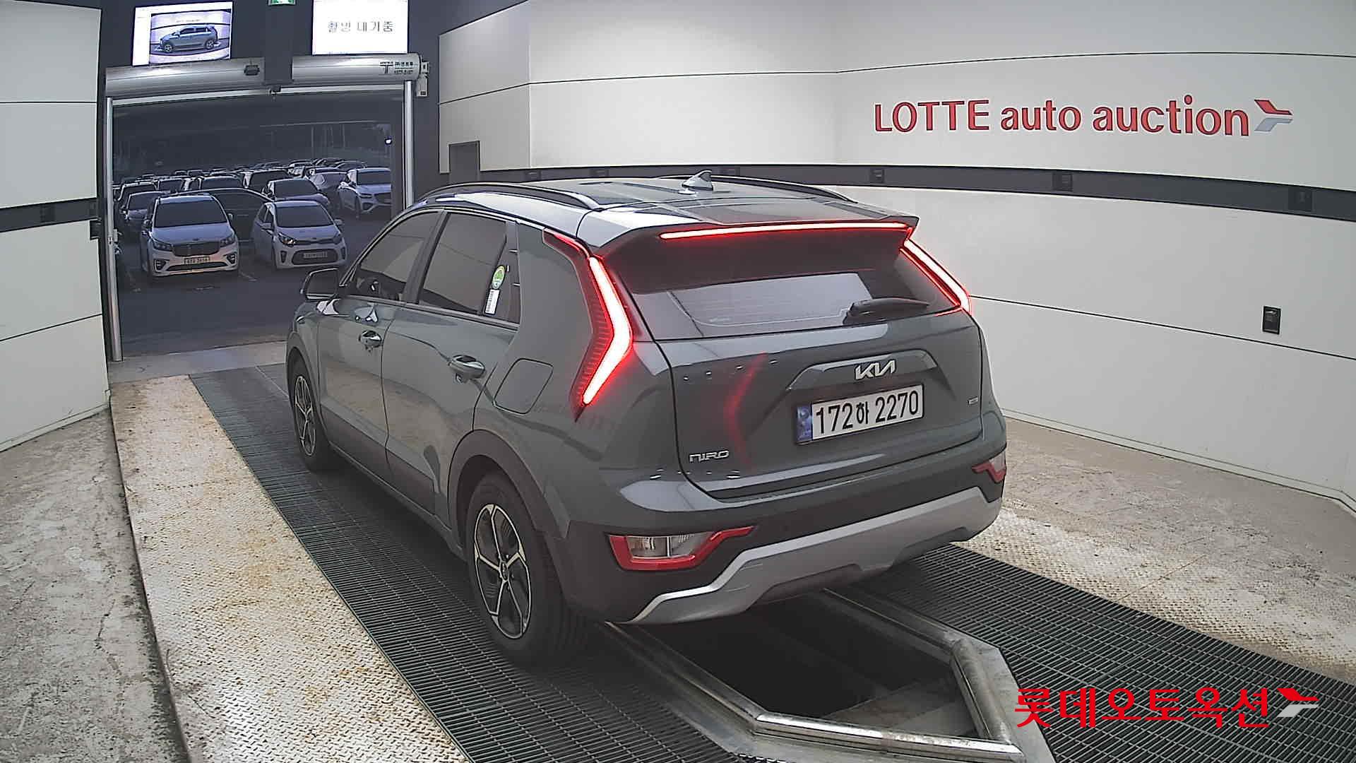 2022 - kia niro