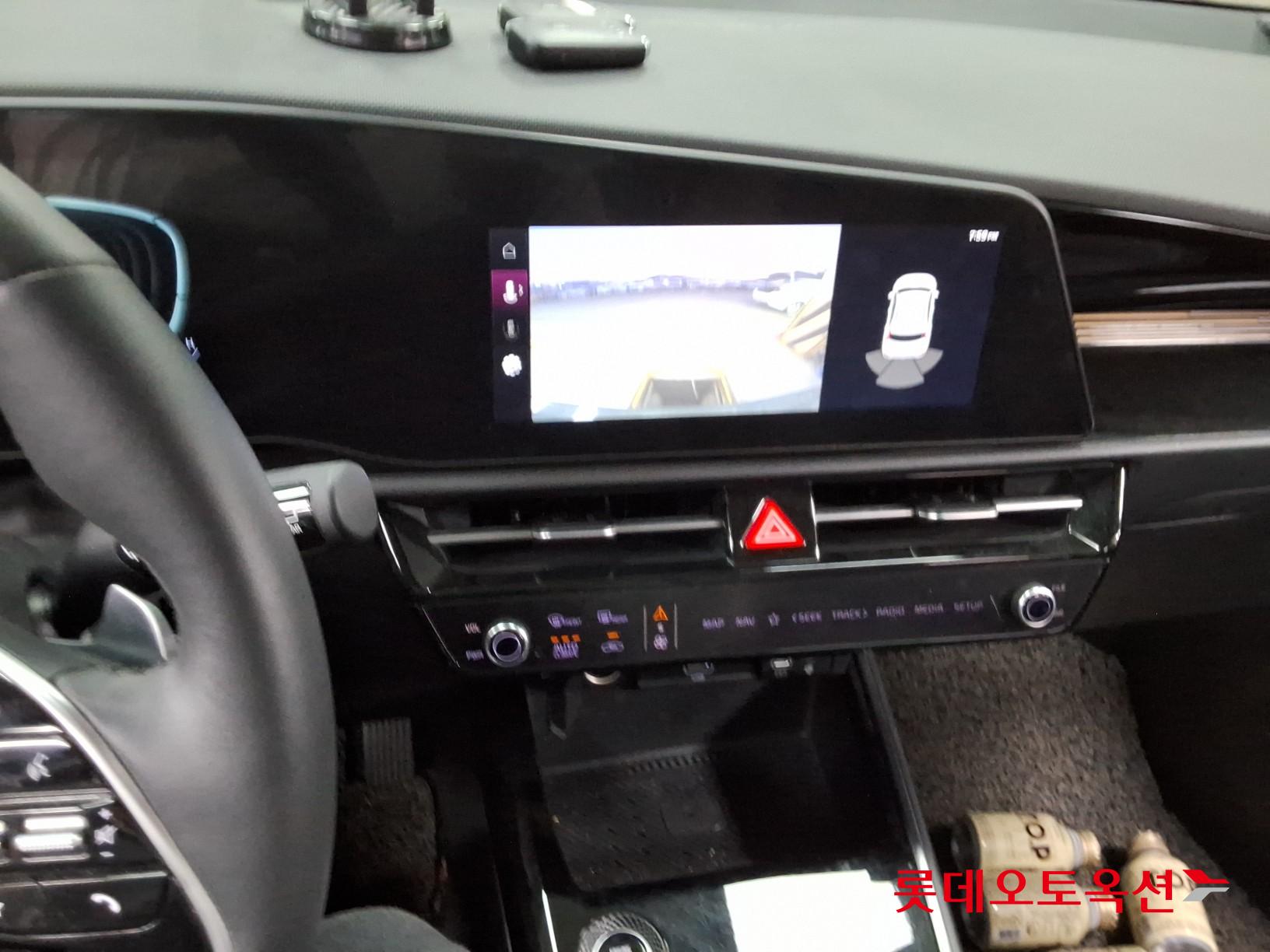 2022 - kia niro