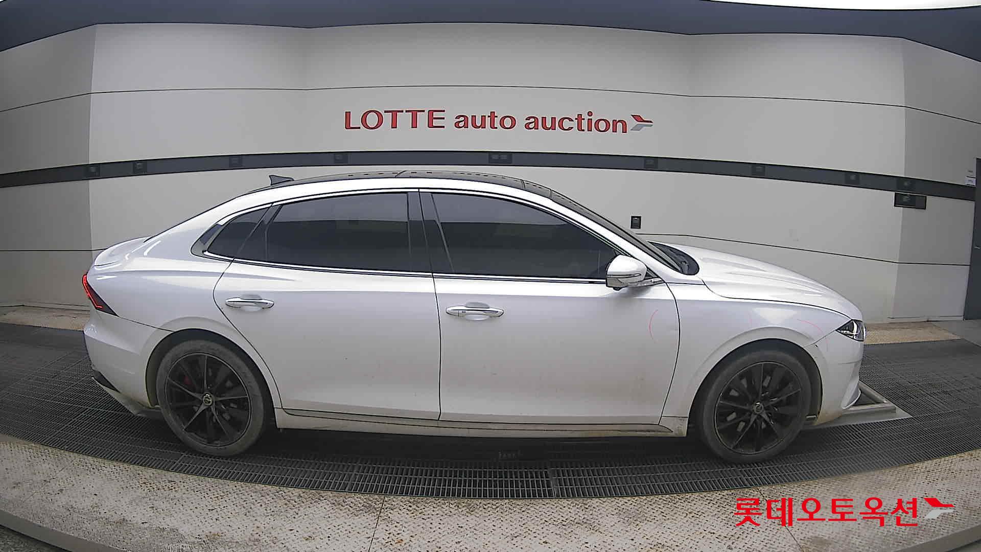2022 - hyundai grandeur