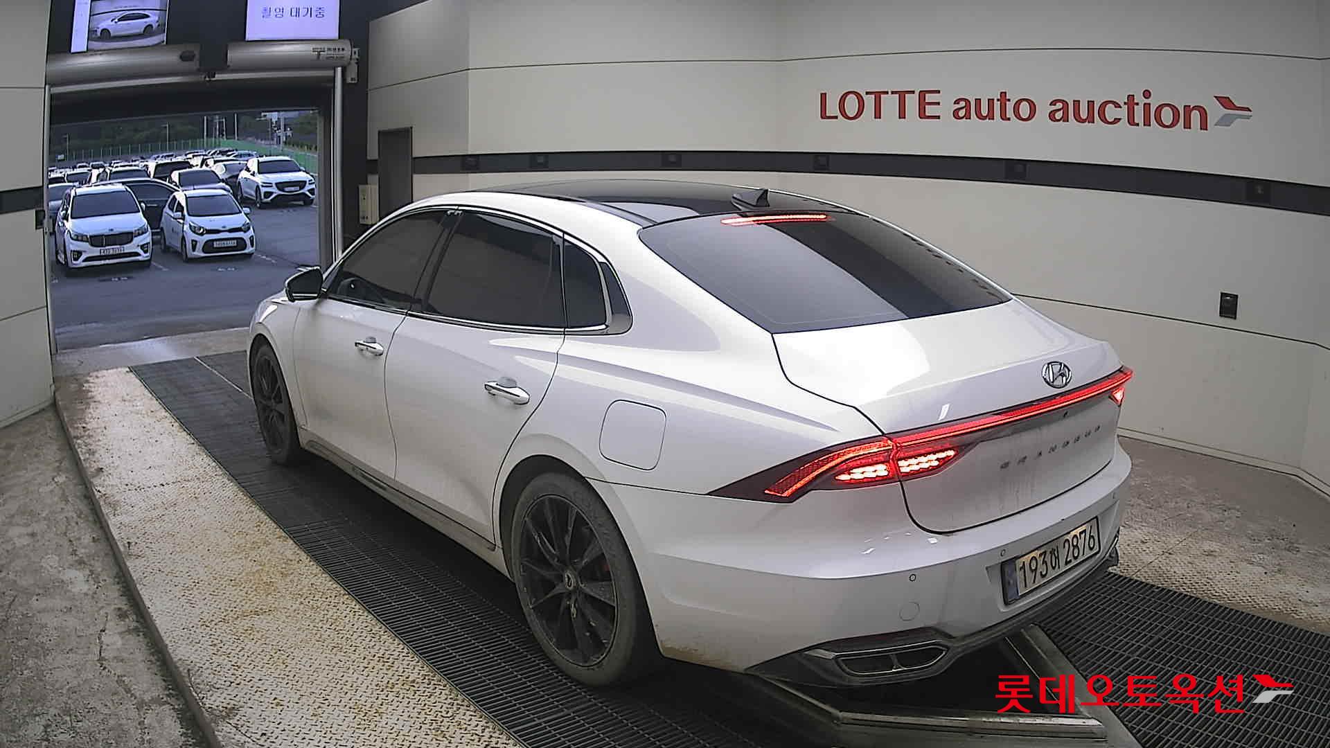 2022 - hyundai grandeur