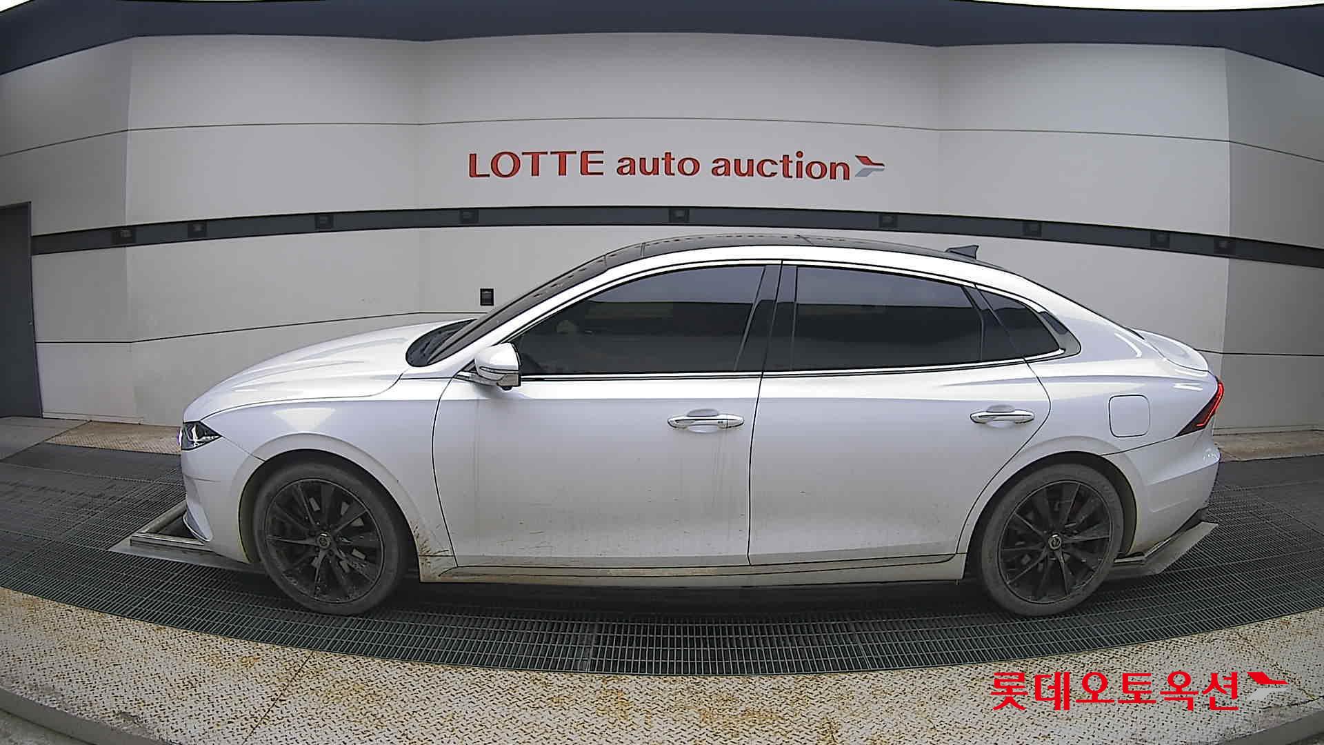 2022 - hyundai grandeur