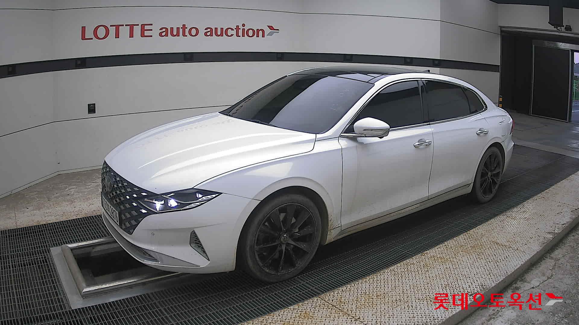 2022 - hyundai grandeur