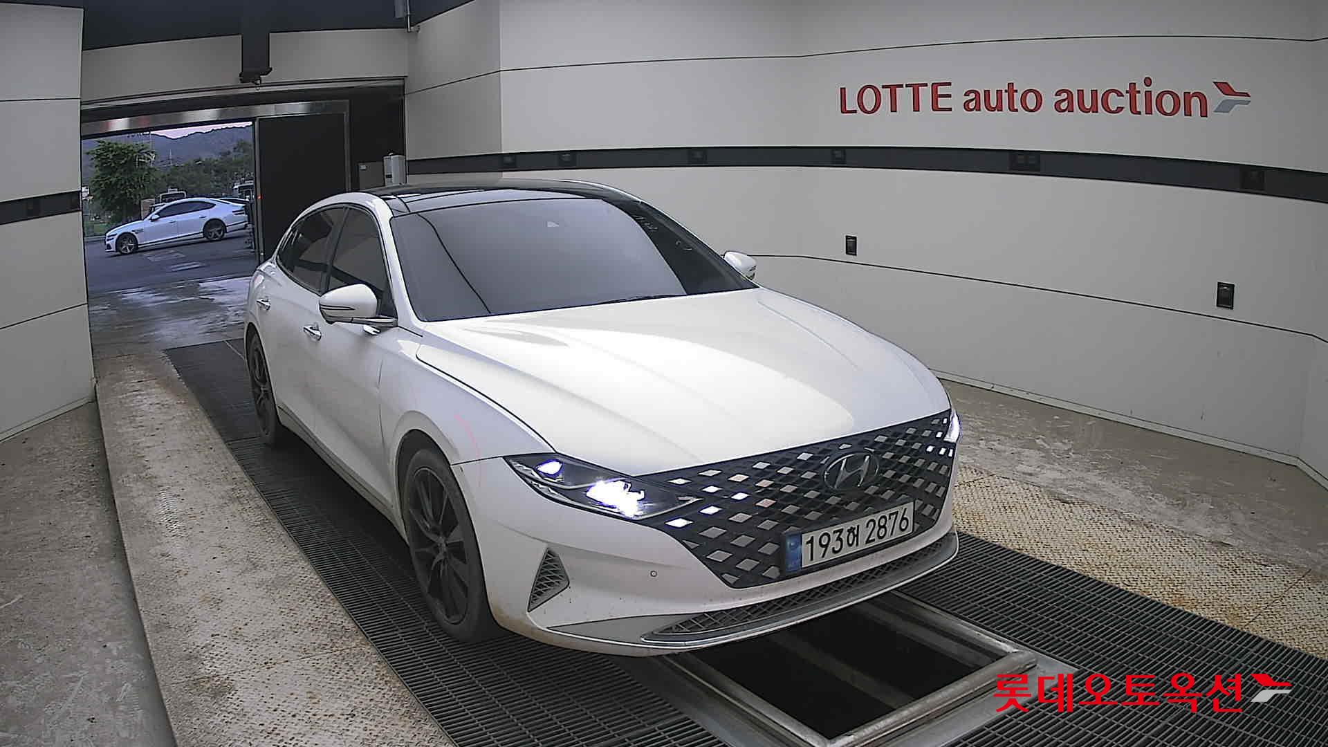 2022 - hyundai grandeur