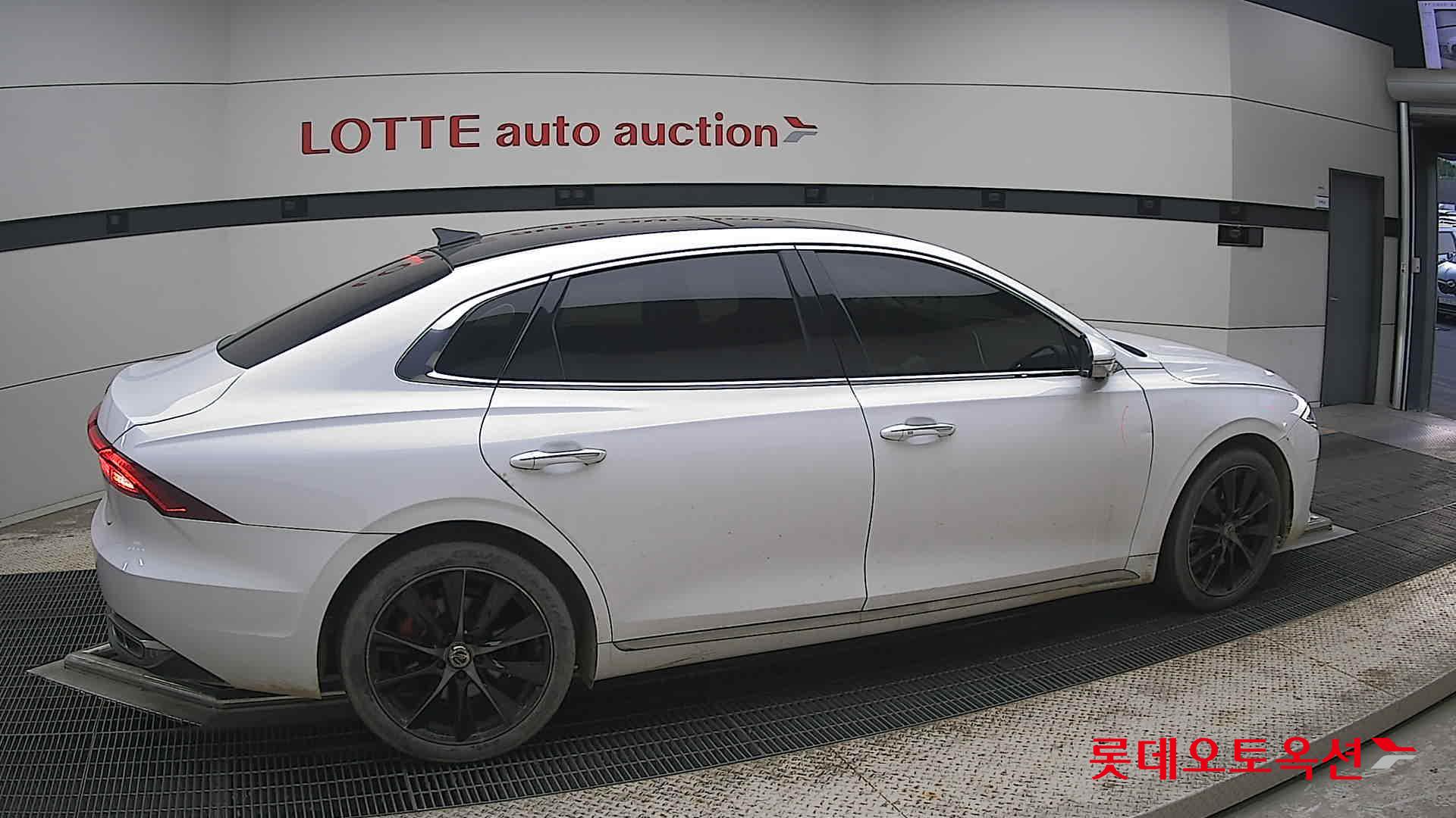 2022 - hyundai grandeur