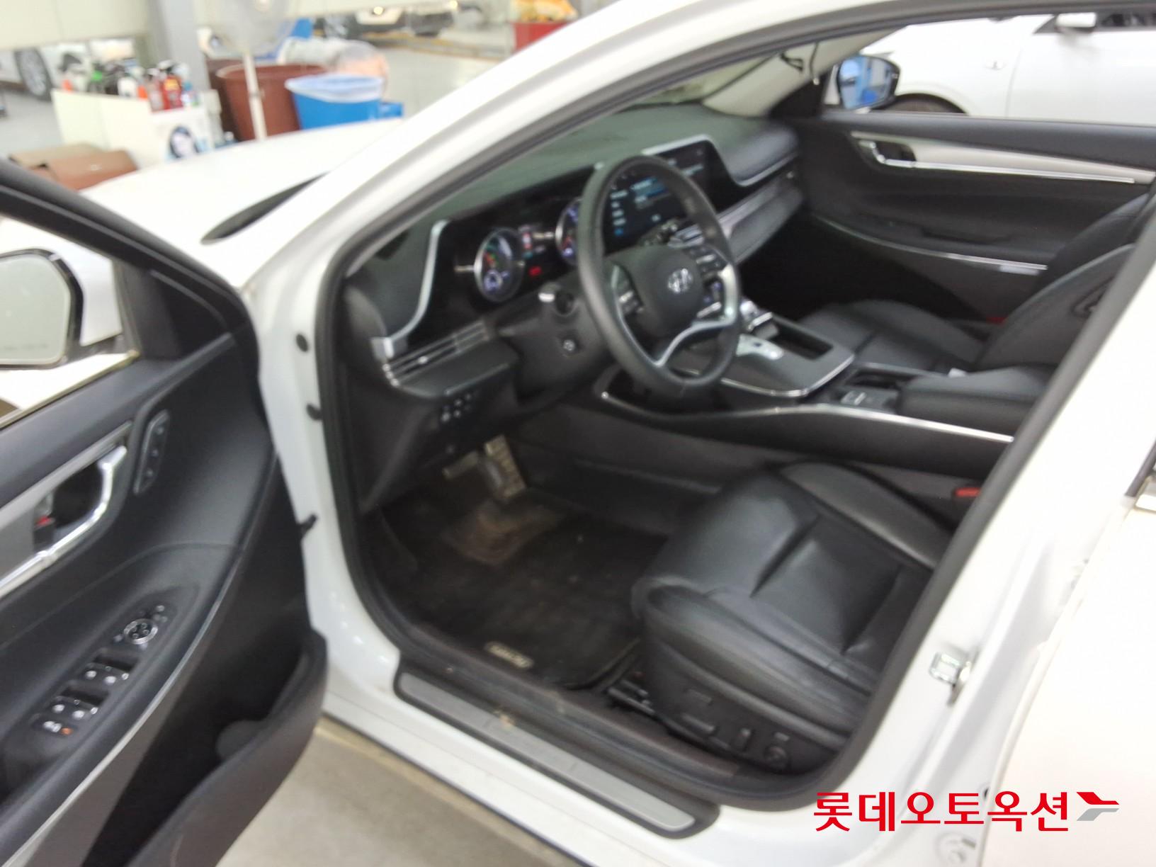 2022 - hyundai grandeur
