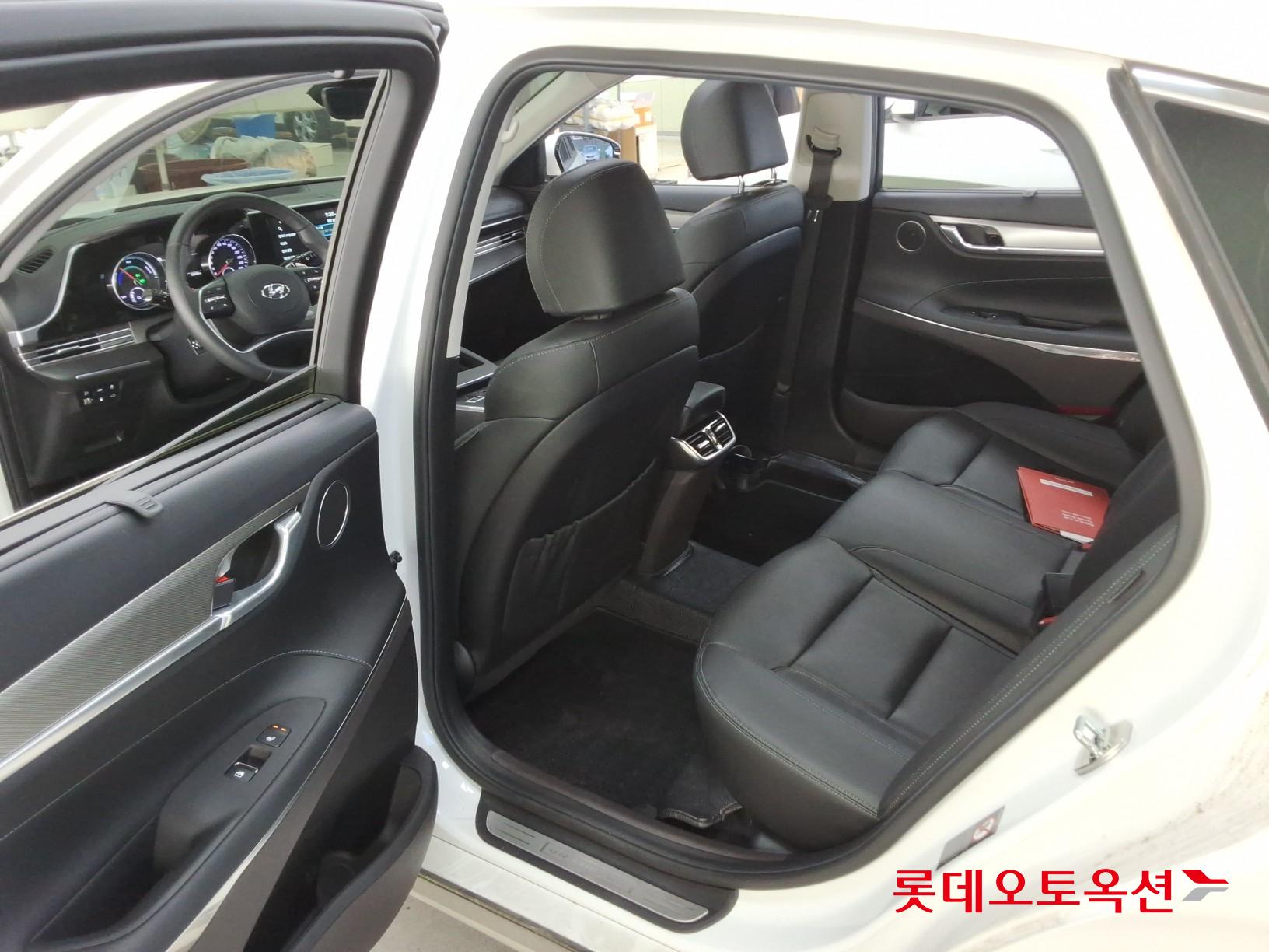 2022 - hyundai grandeur