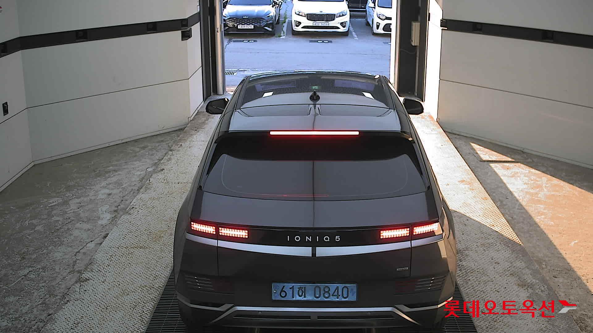 2023 - hyundai ioniq