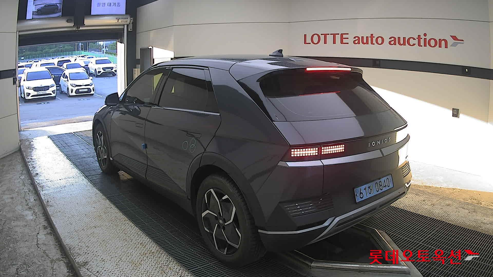 2023 - hyundai ioniq