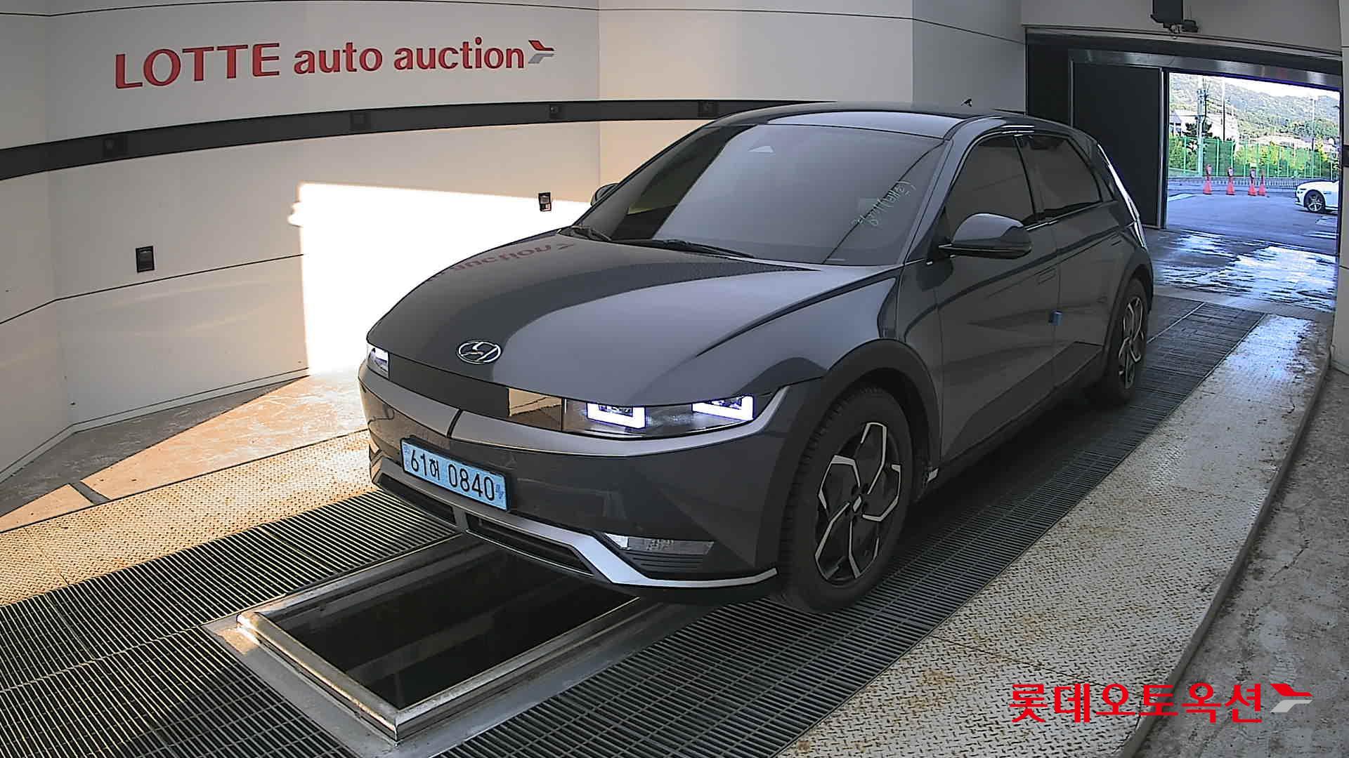 2023 - hyundai ioniq