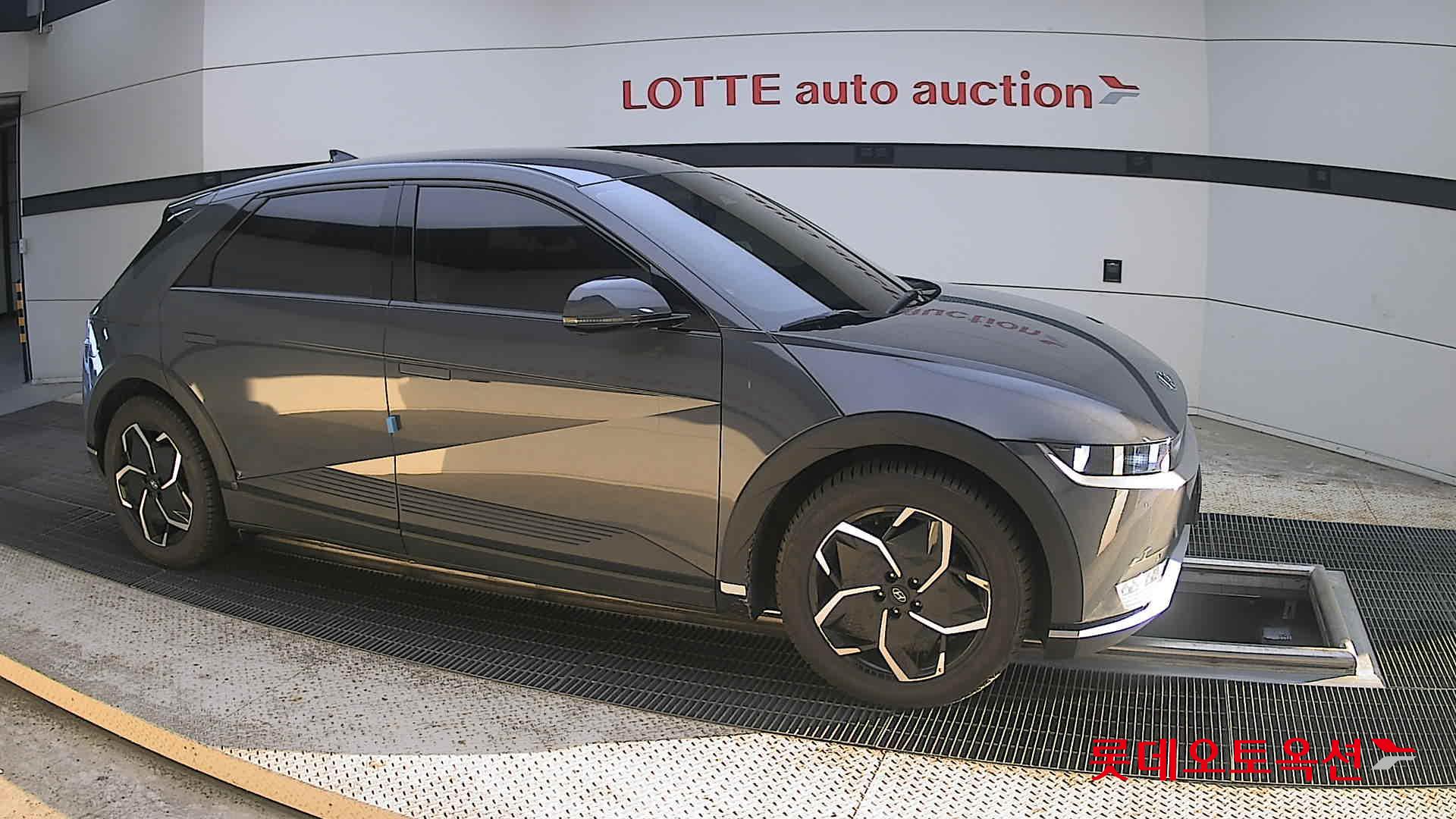 2023 - hyundai ioniq