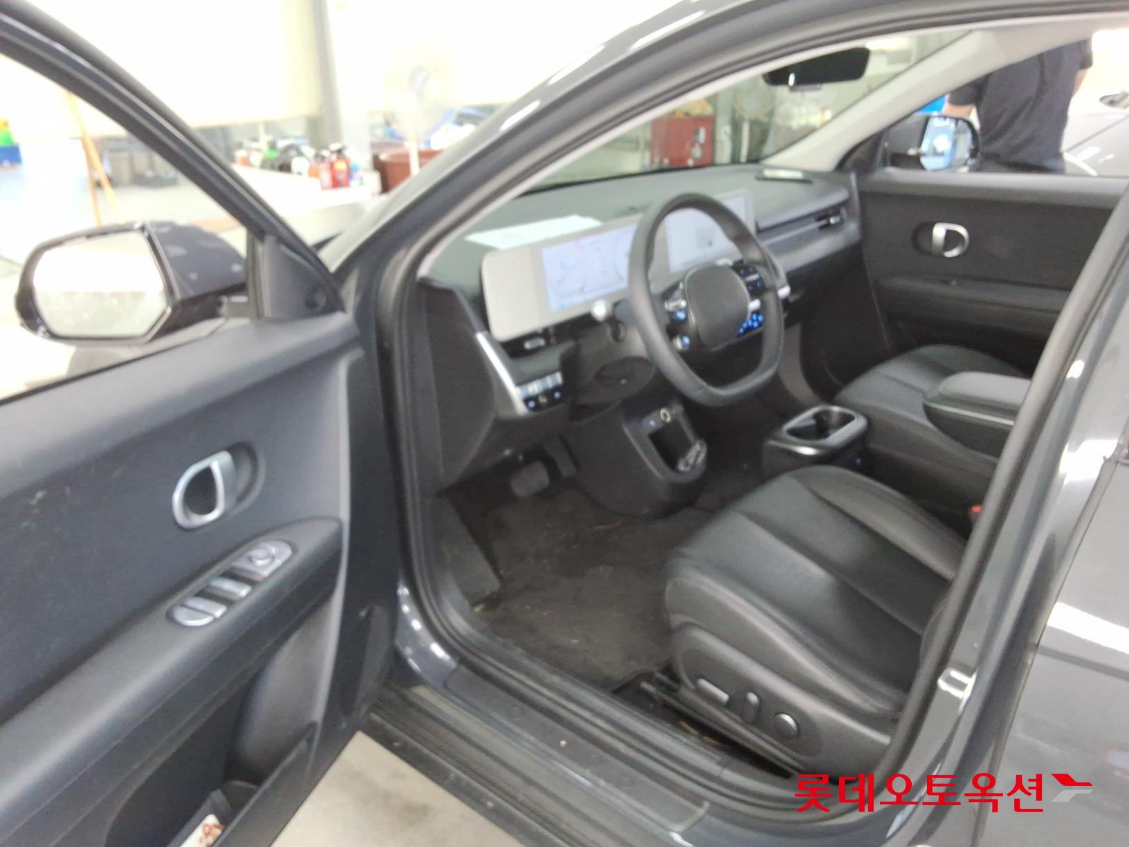 2023 - hyundai ioniq