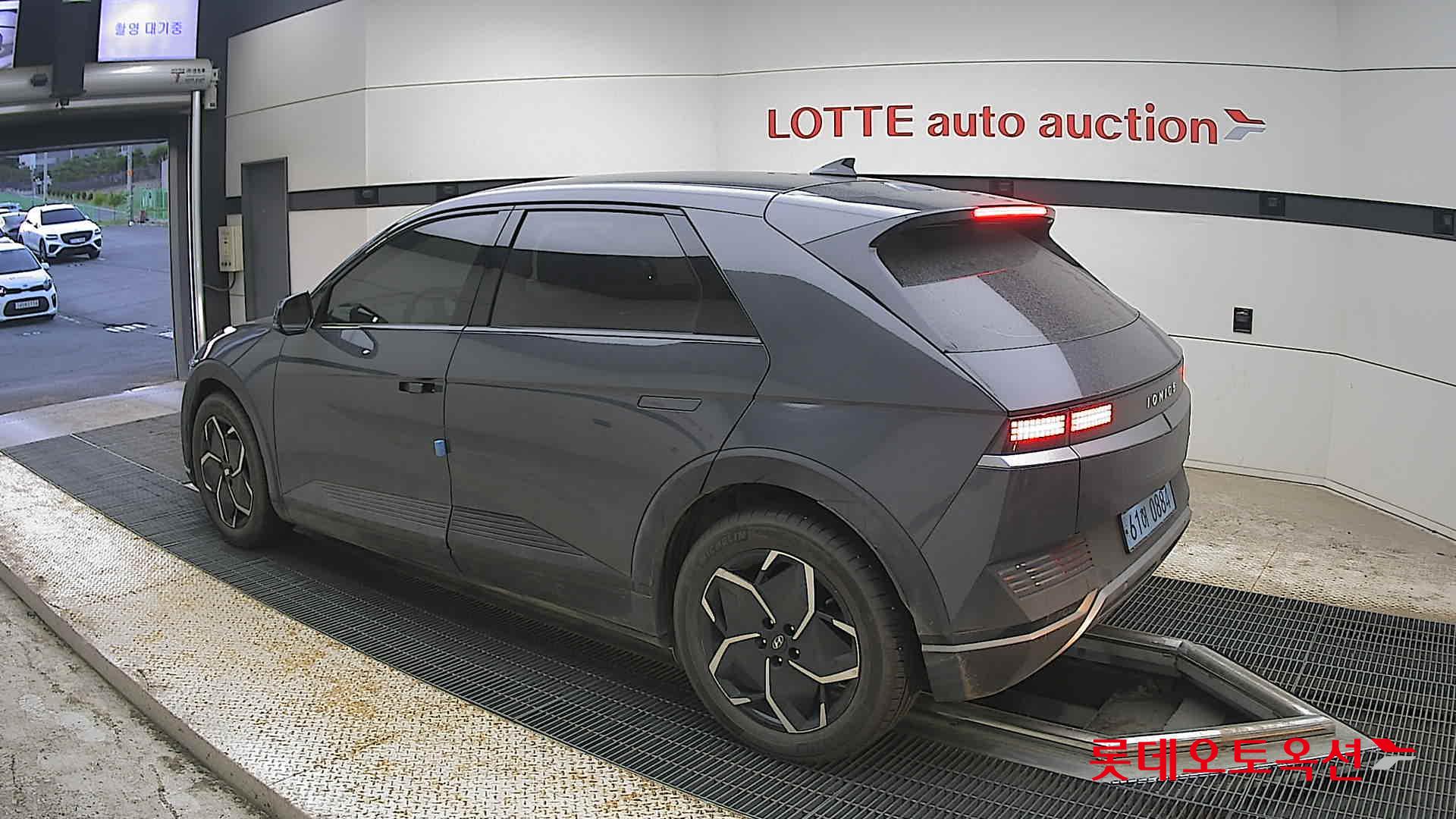 2023 - hyundai ioniq