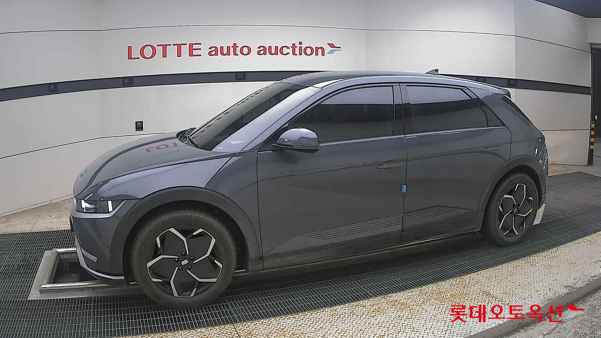 2023 - hyundai ioniq