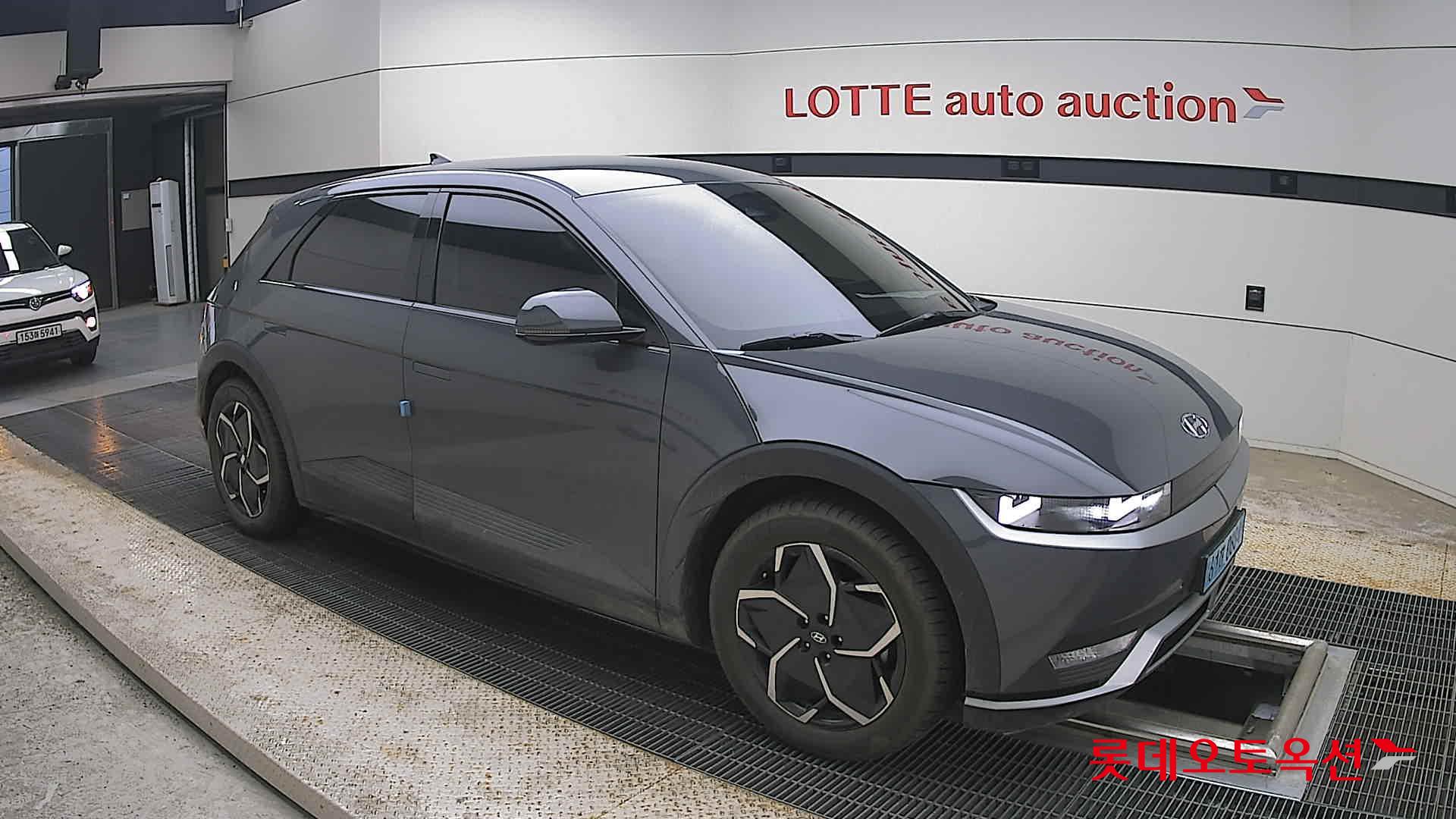 2023 - hyundai ioniq