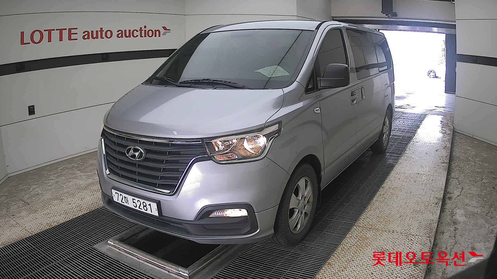 2020 - hyundai grand starex