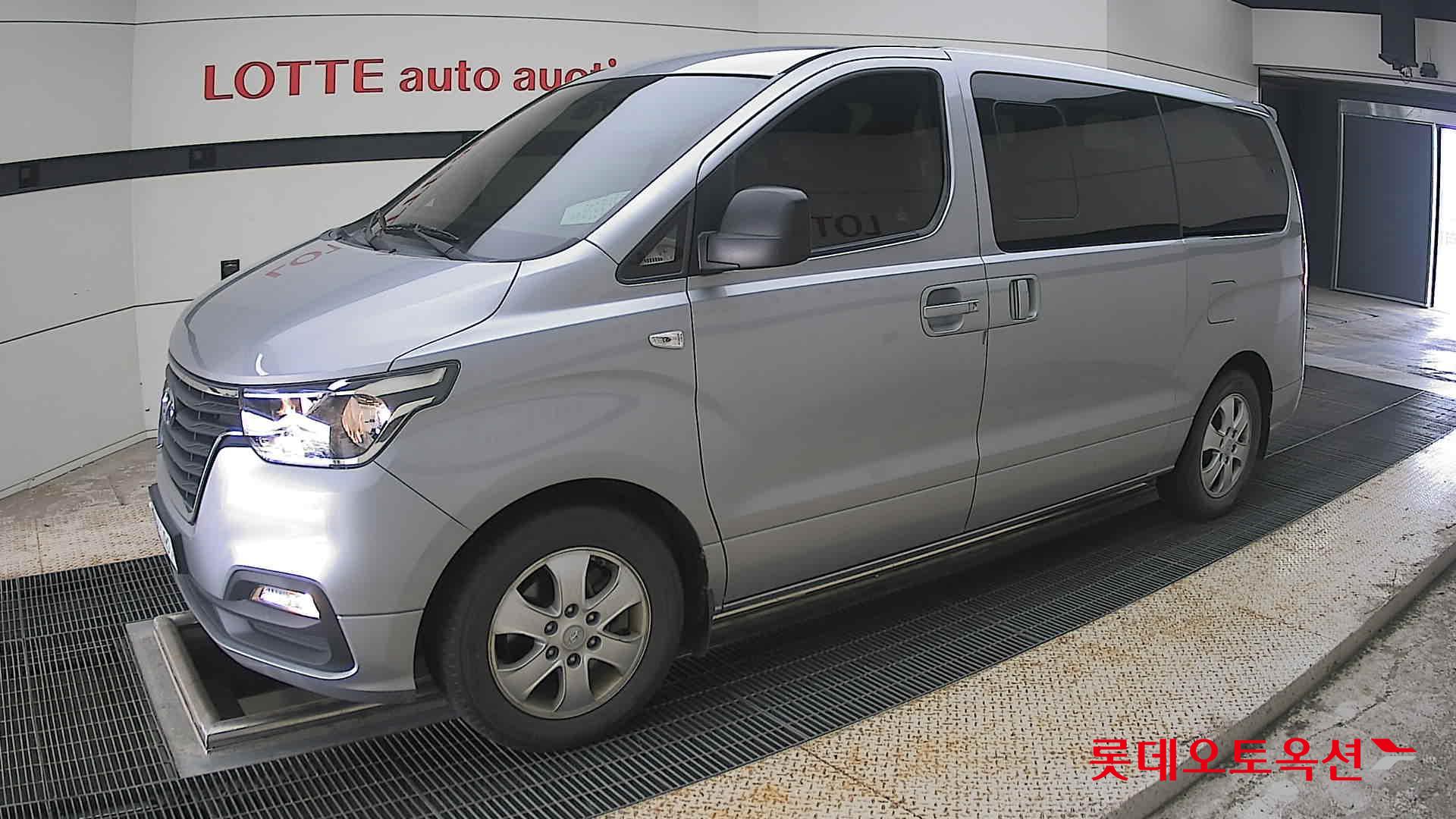 2020 - hyundai grand starex