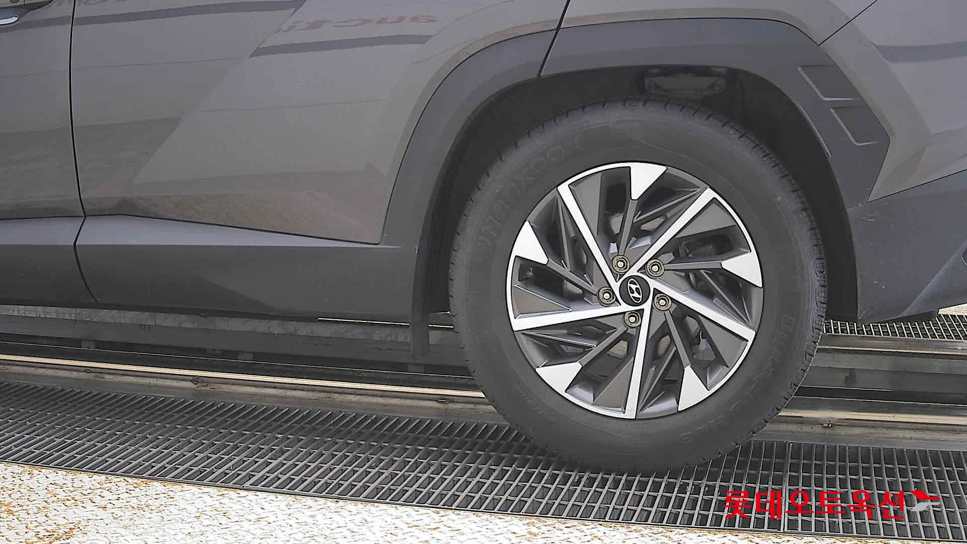 2021 - hyundai tucson