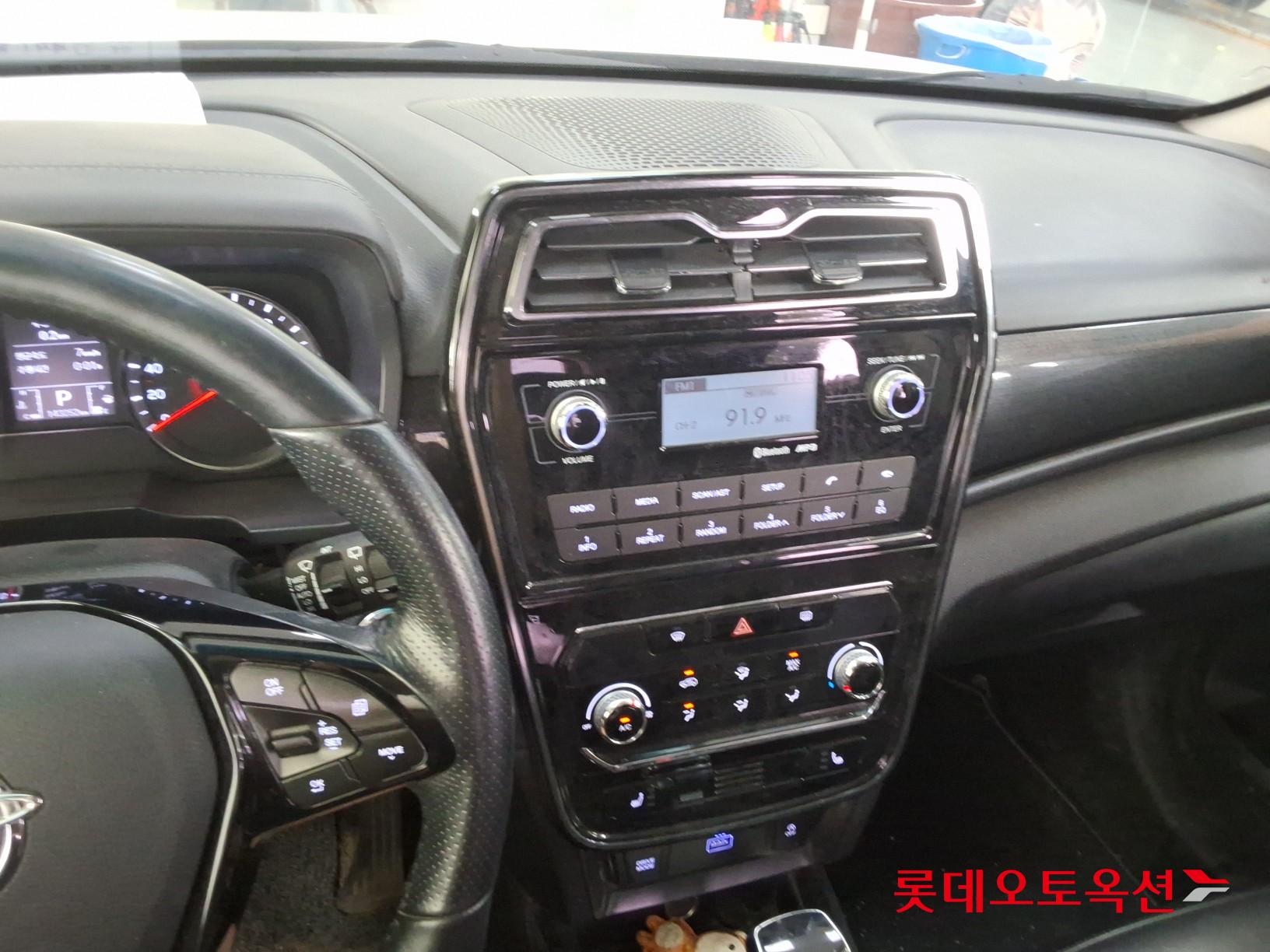 2021 - ssangyong tivoli
