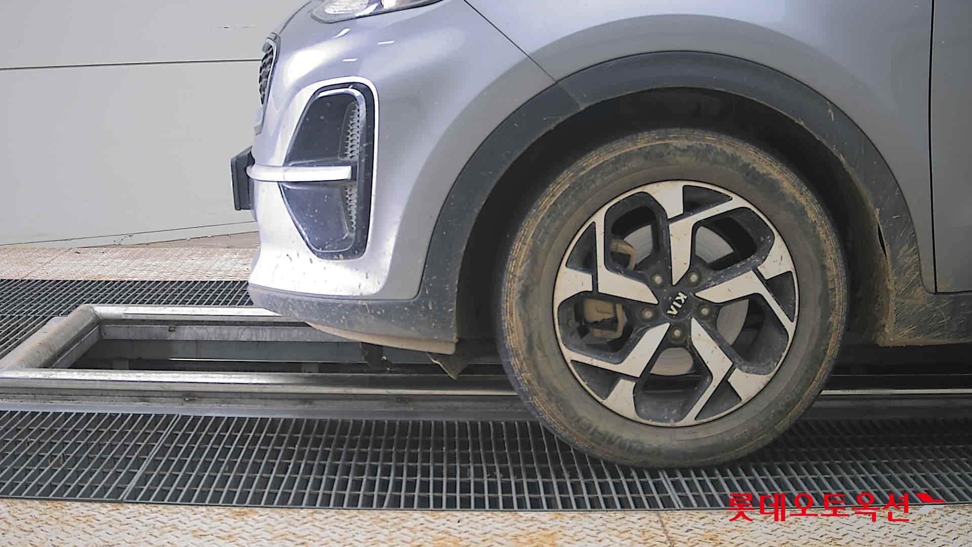 2021 - kia sportage