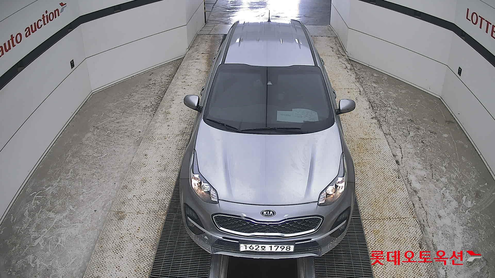 2021 - kia sportage