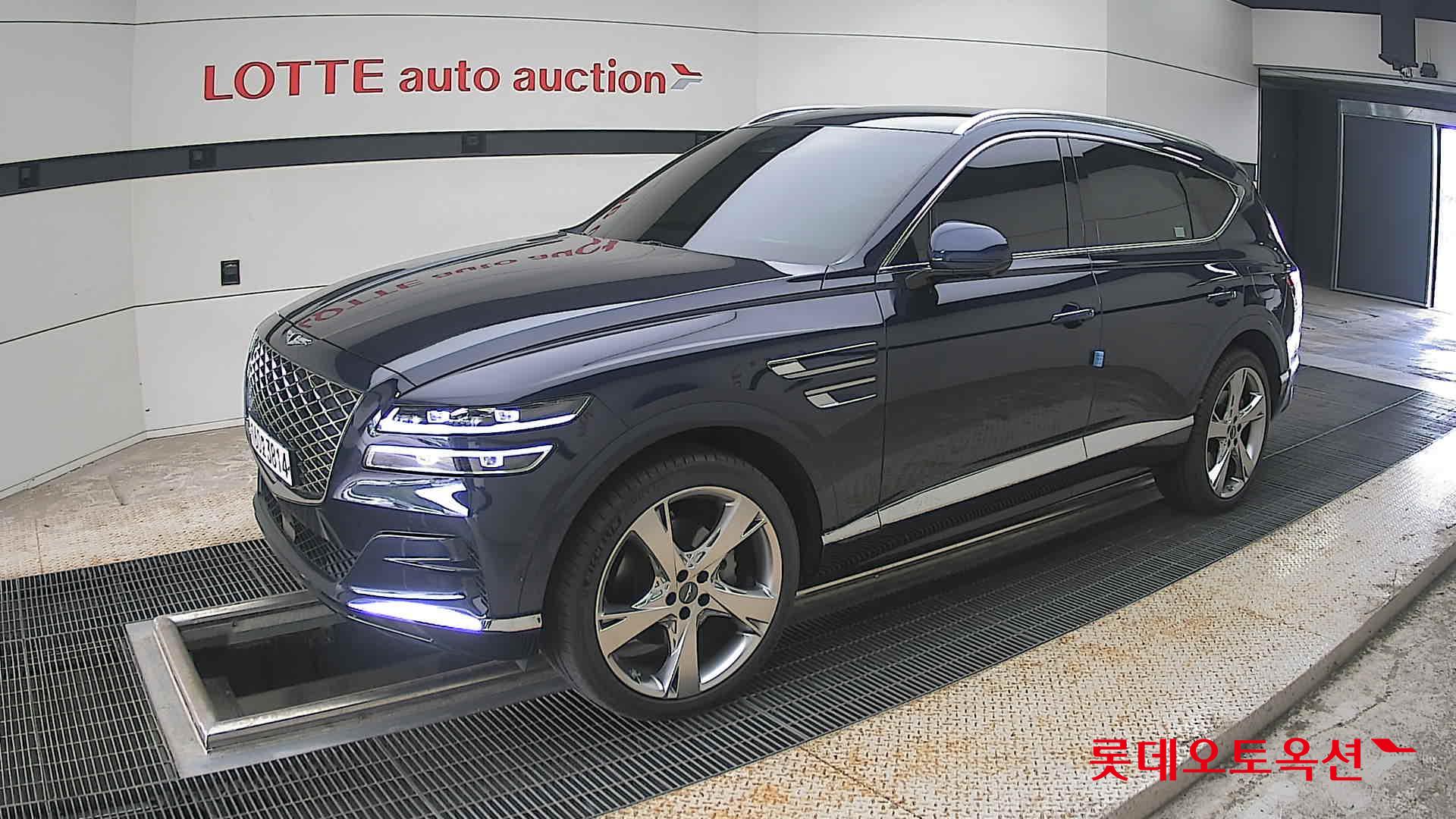 2021 - genesis gv80