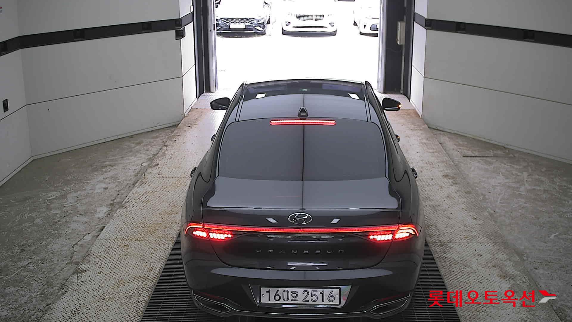 2021 - hyundai grandeur