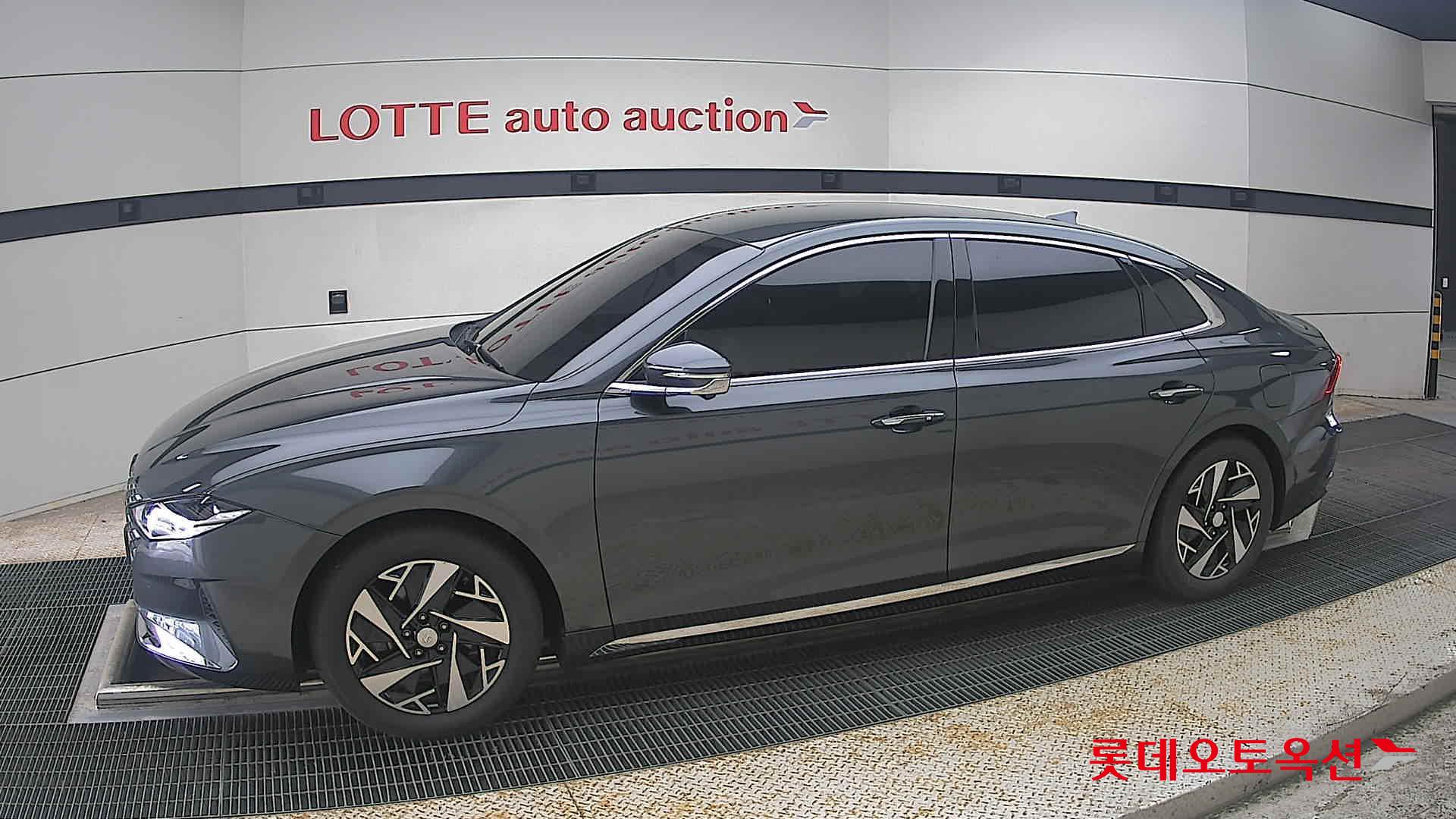 2021 - hyundai grandeur