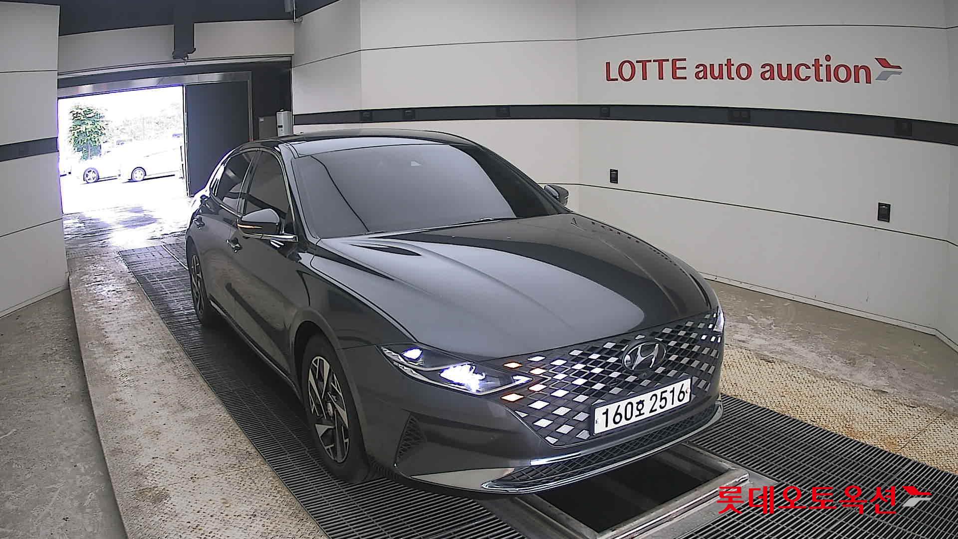 2021 - hyundai grandeur