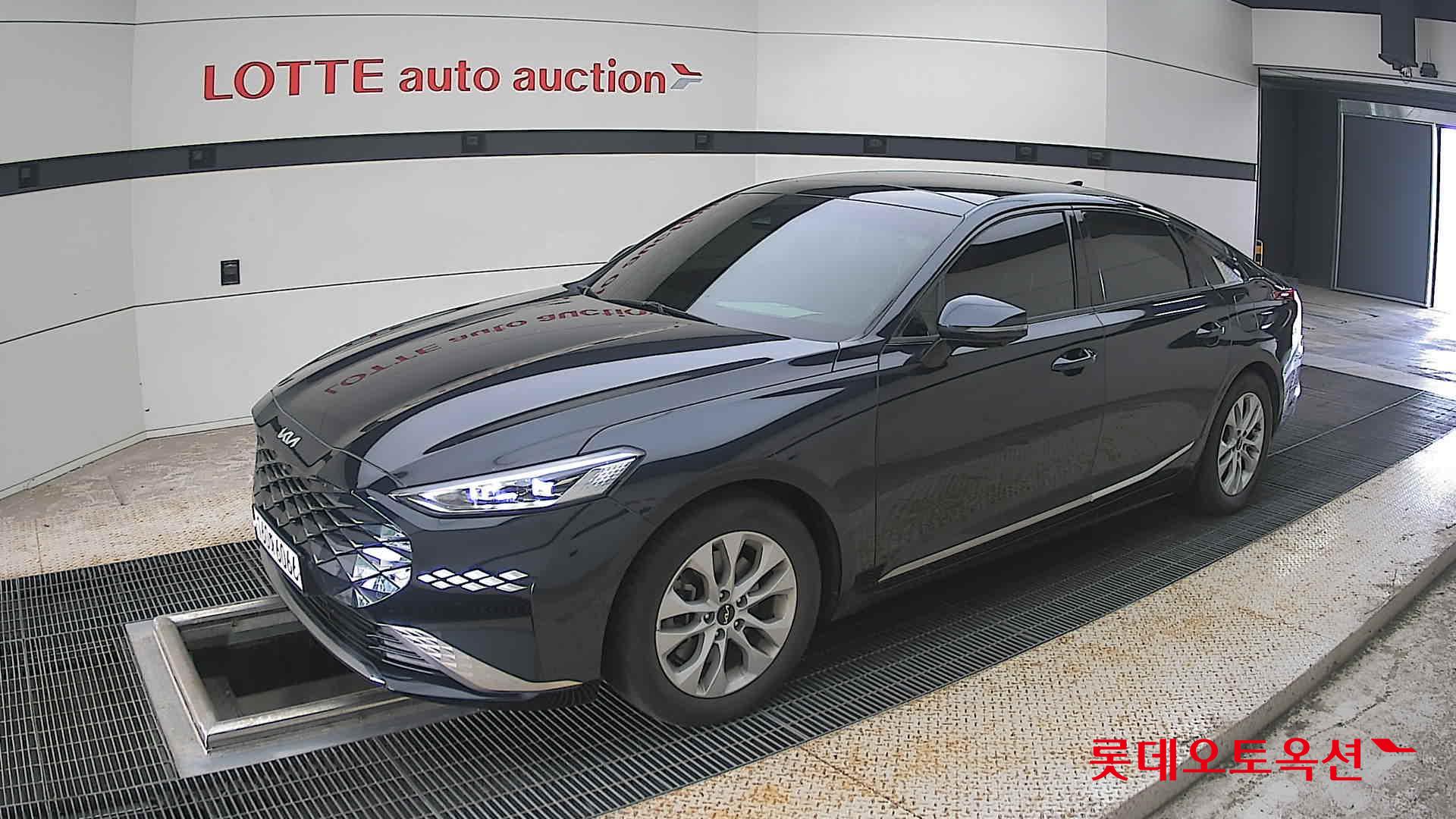 2022 - kia k8