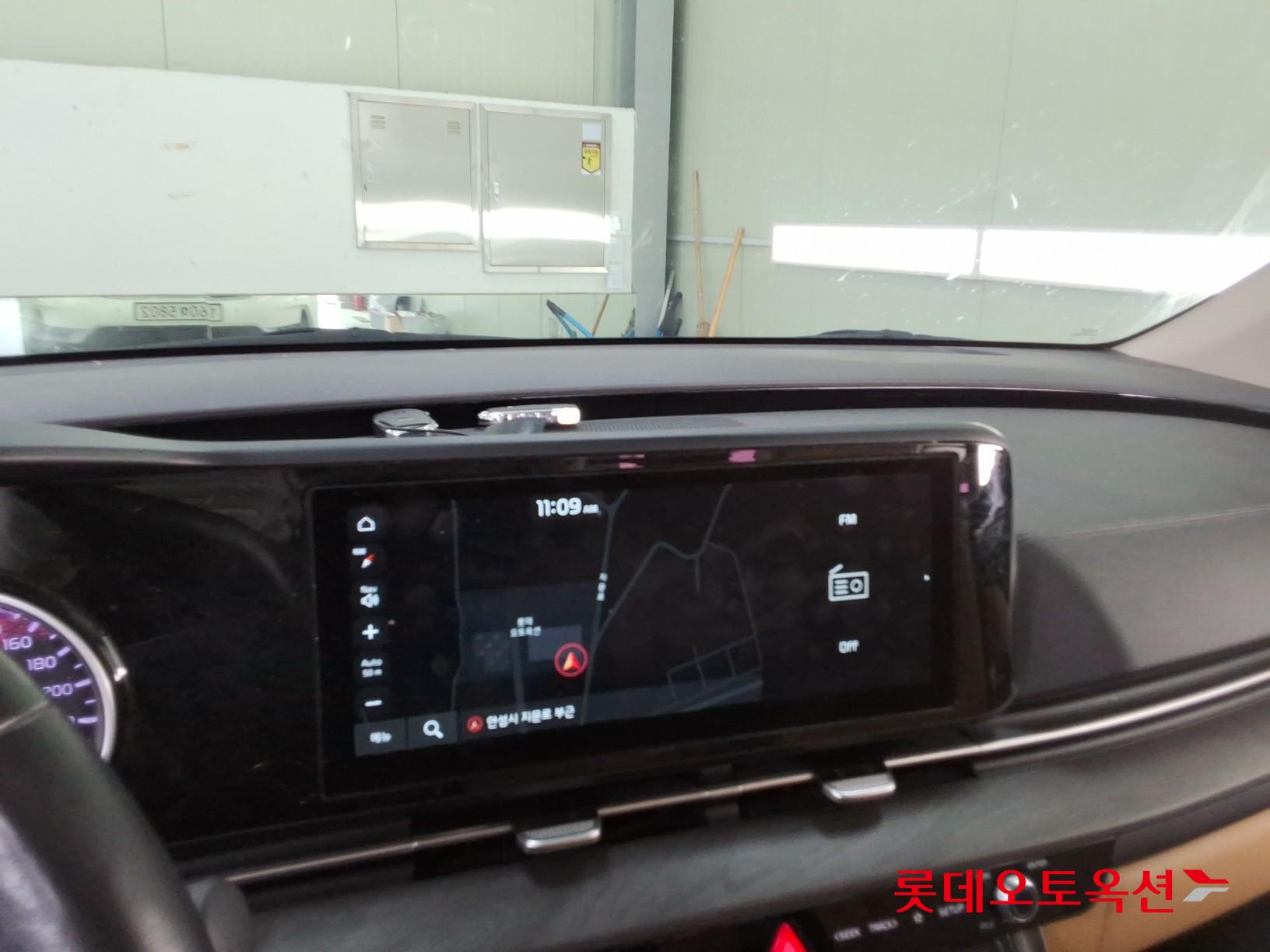 2021 - kia carnival