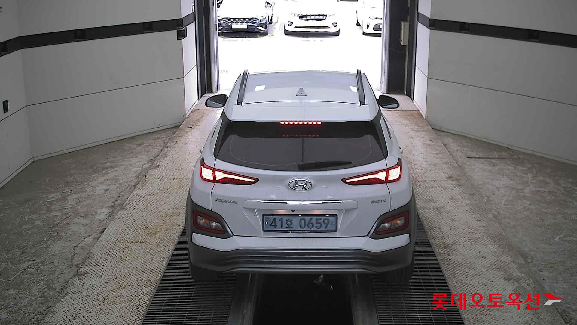 2020 - hyundai kona