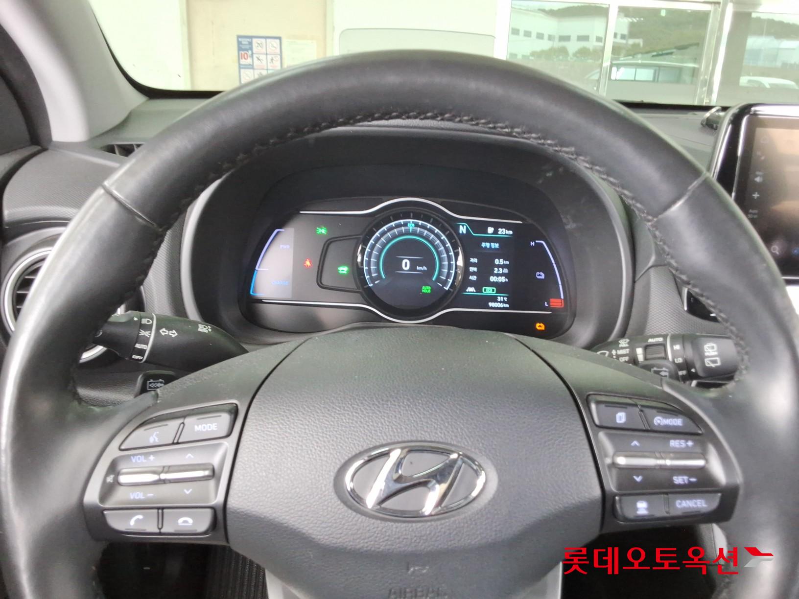 2020 - hyundai kona