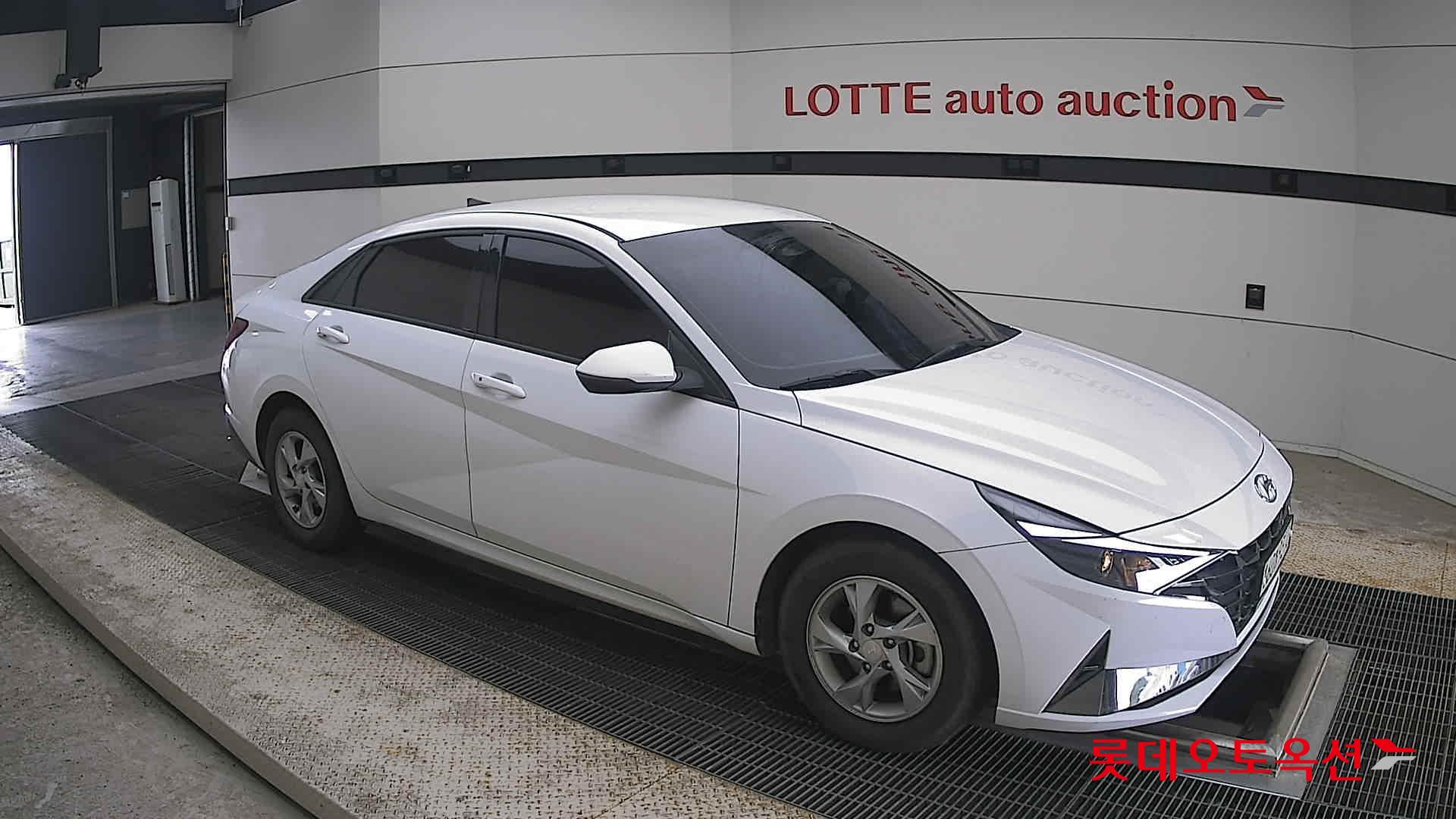 2021 - hyundai avante