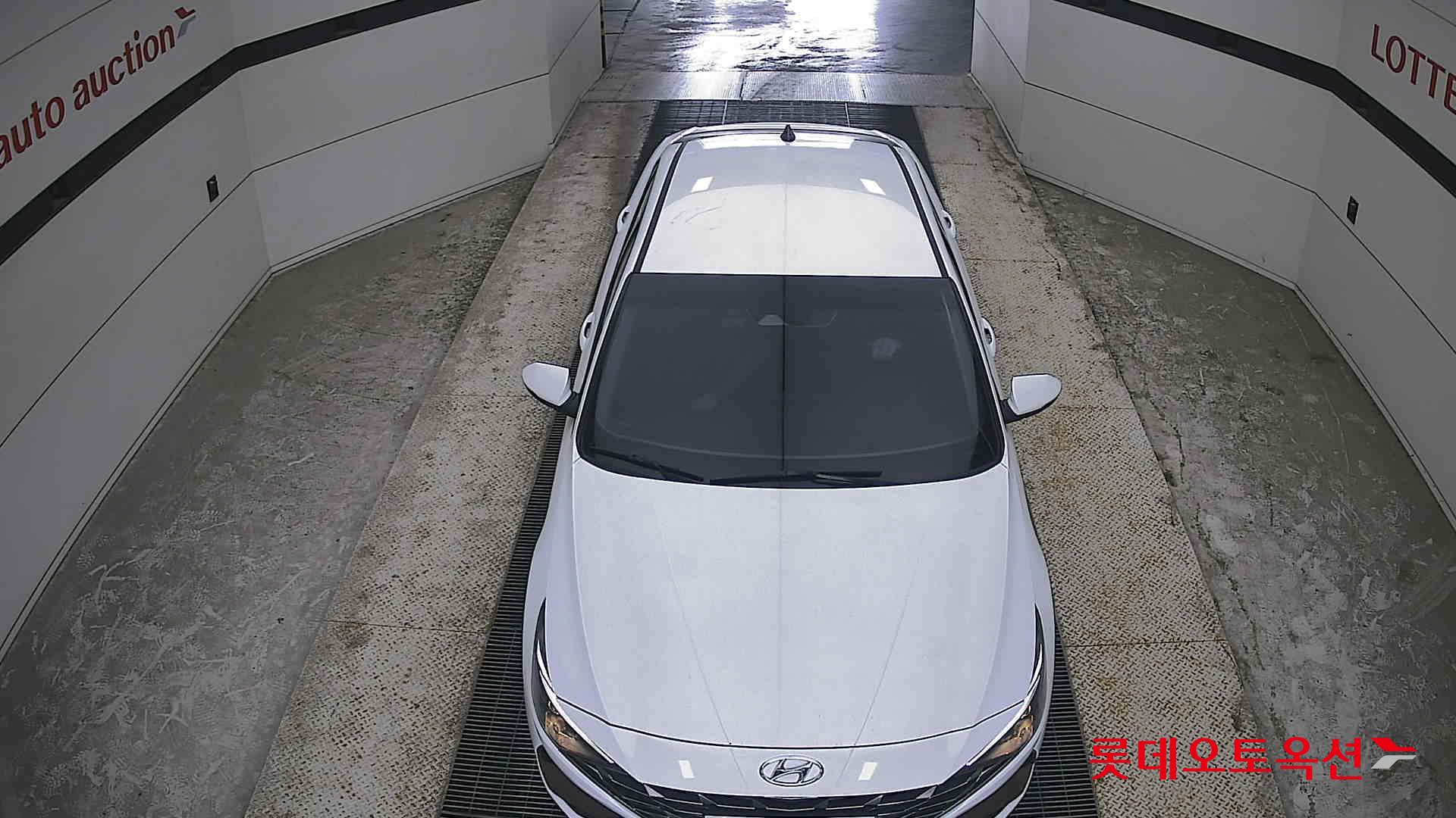 2021 - hyundai avante