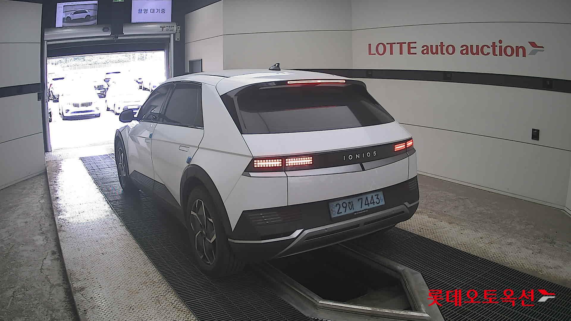 2022 - hyundai ioniq